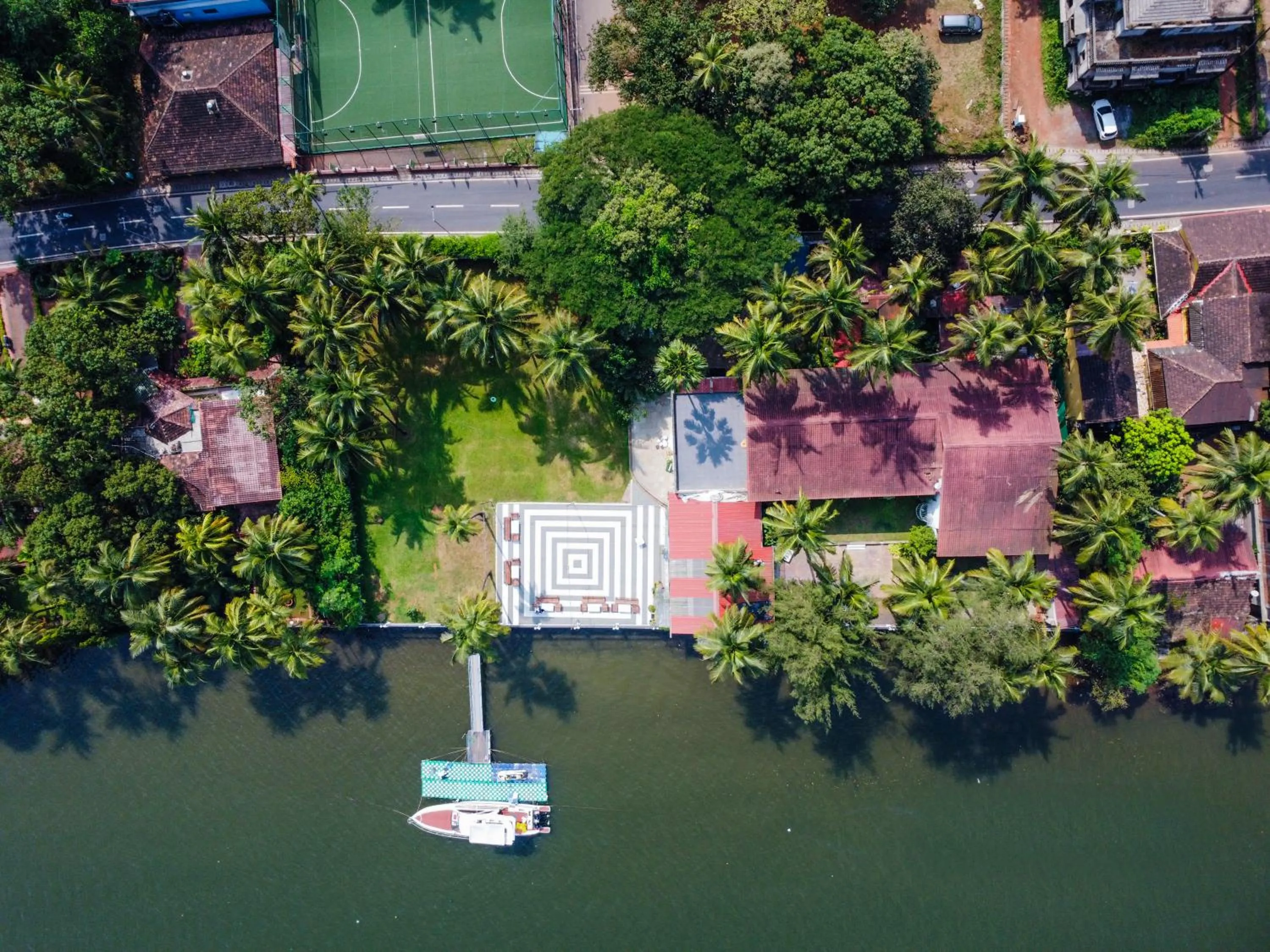 River view in Blu Missel By The River
