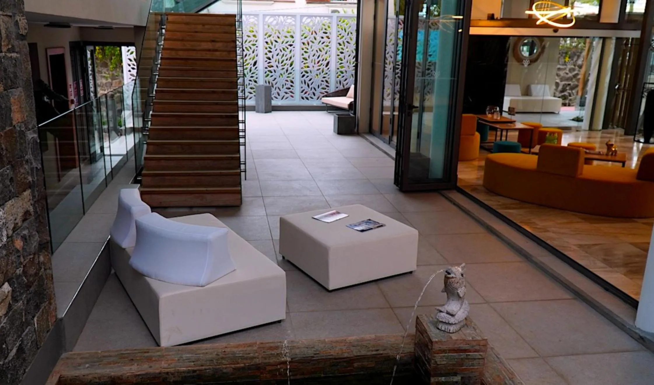 Seating area in Wonders Beach Boutique Hotel