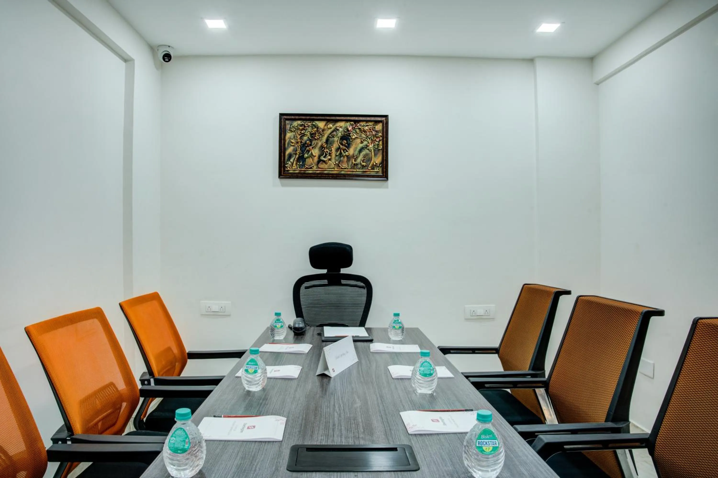Meeting/conference room in Hotel Sterling Inn Bangalore International Airport