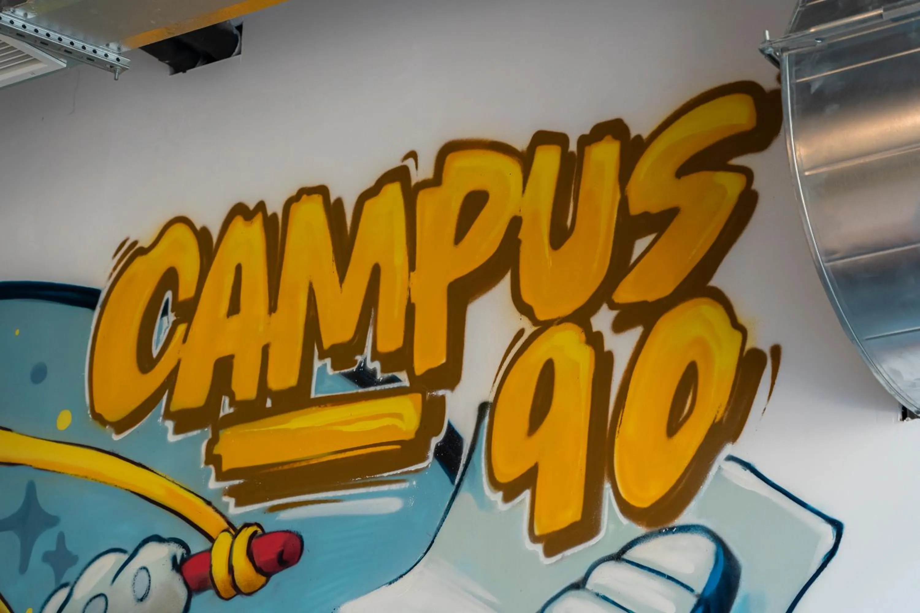 Property logo or sign in Hotel Campus 90 - Free Parking