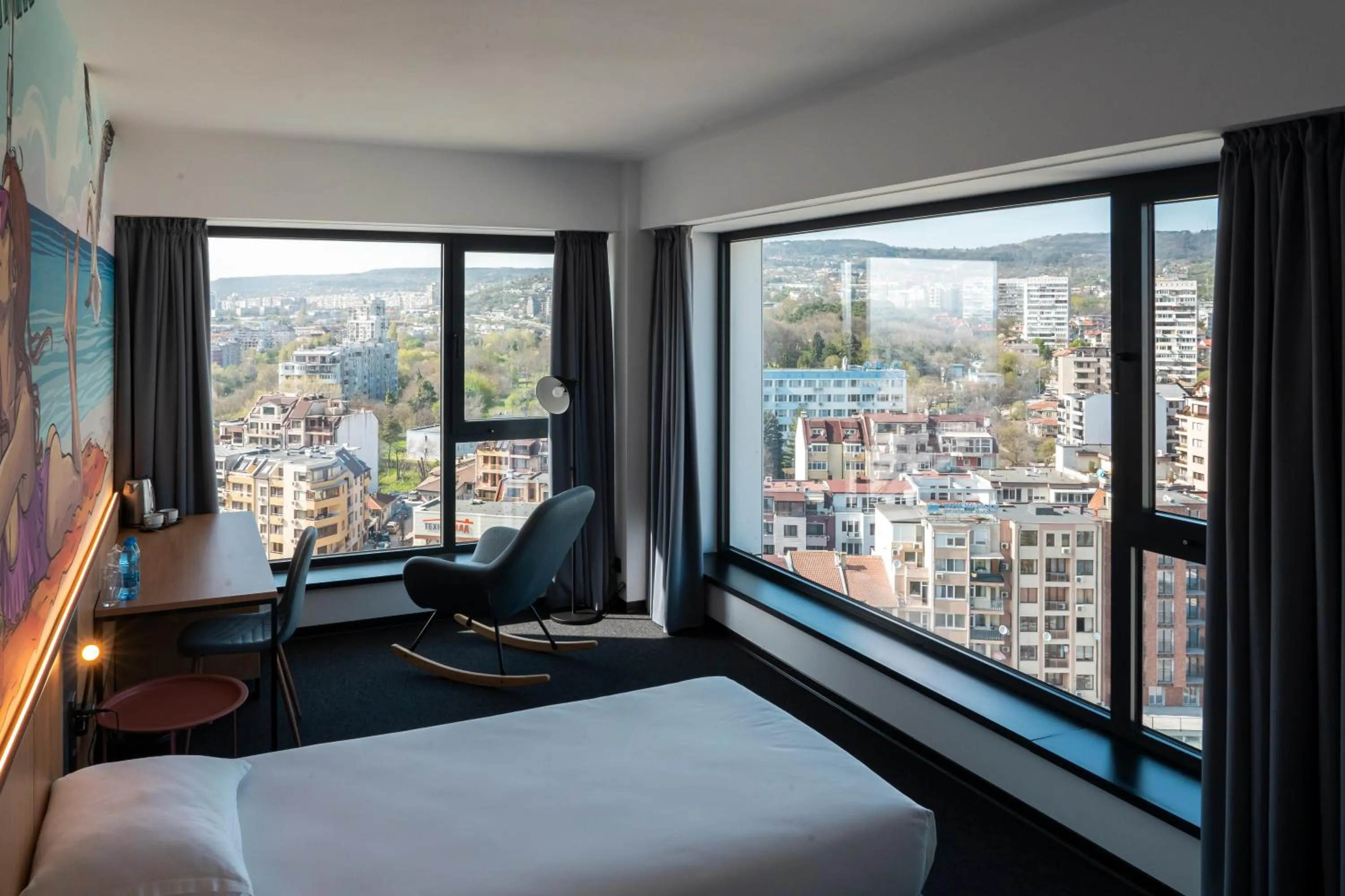 City view, Bed in Hotel Campus 90 - Free Parking