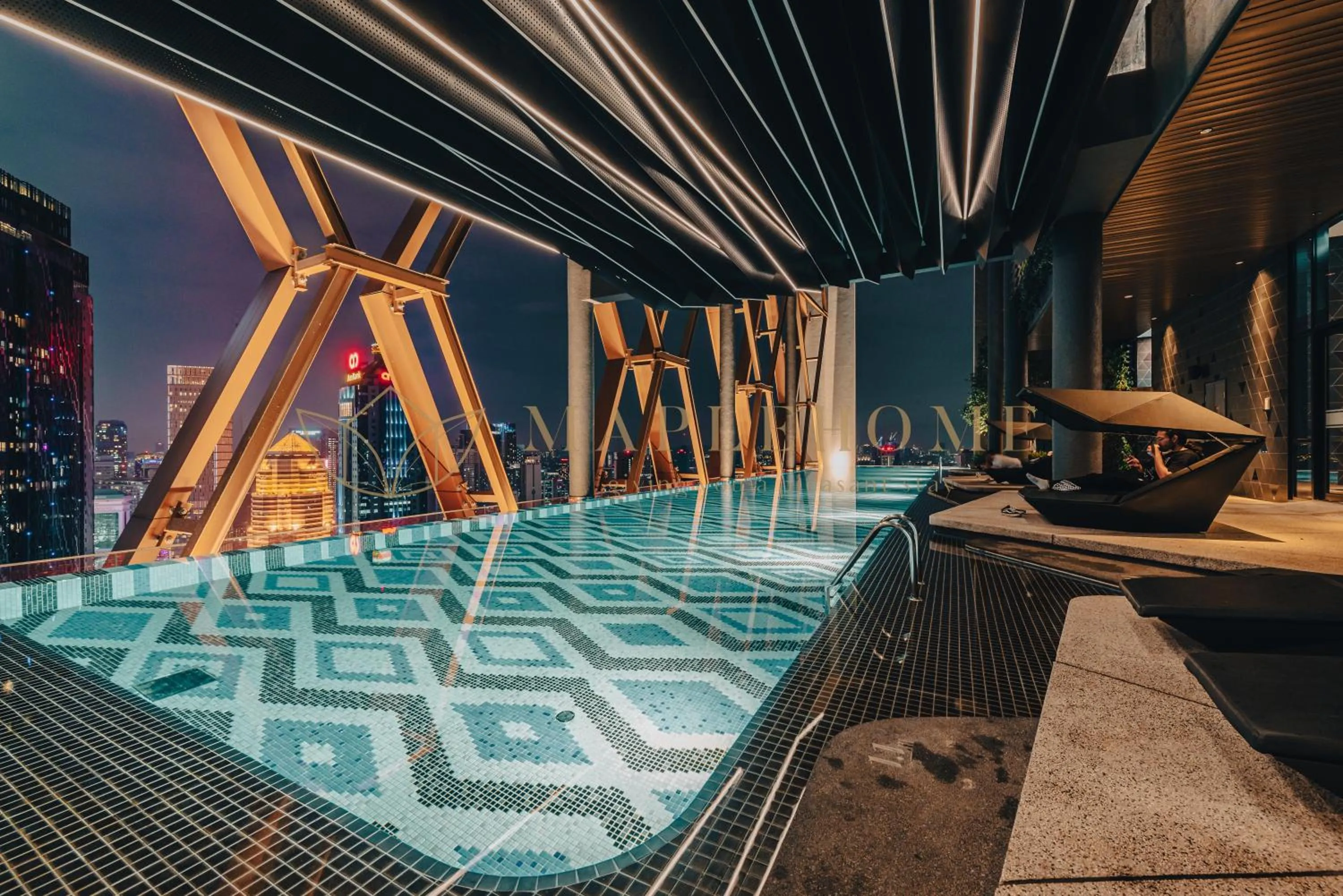 Swimming pool in Scarletz Premier Suites Kuala Lumpur