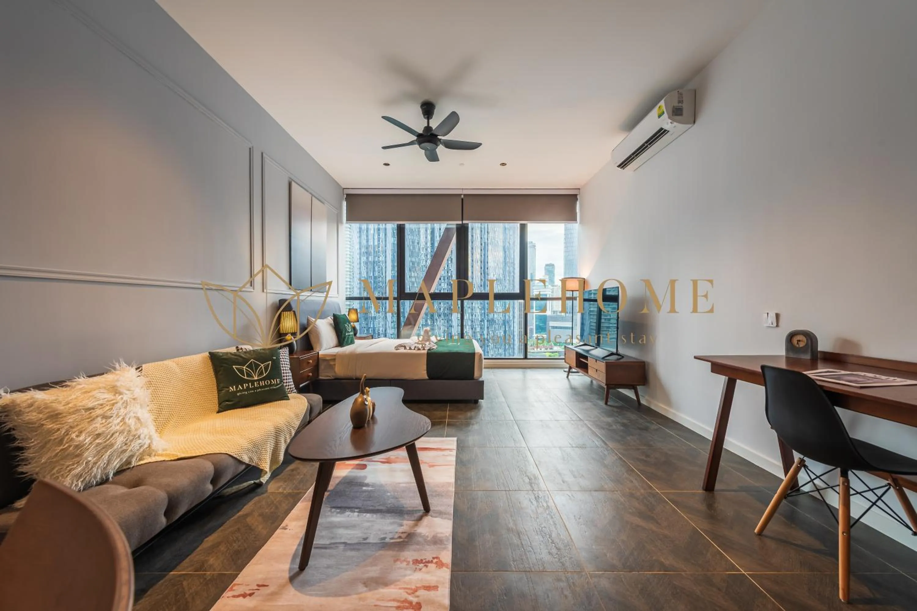 Bed in Scarletz Premier Suites Kuala Lumpur