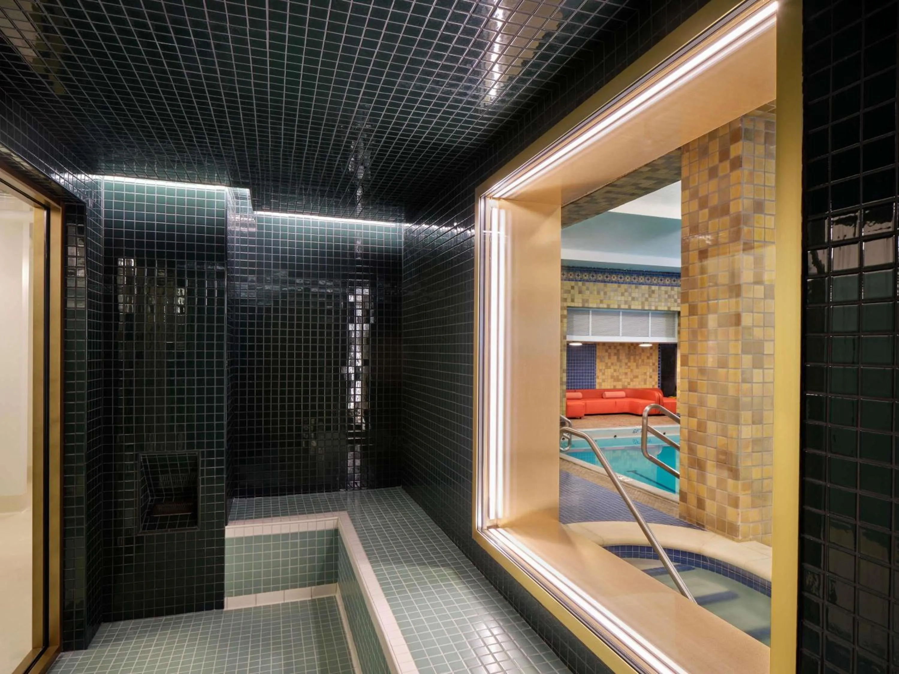 Spa and wellness centre/facilities, Bed in 21c Museum Hotel St Louis