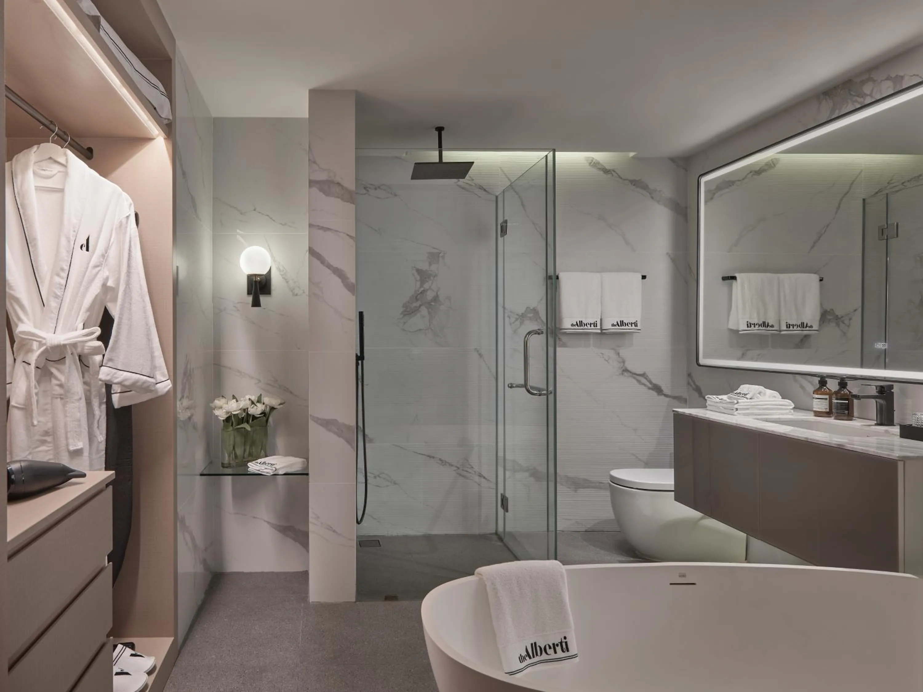 Shower in The Alberti Hotel - Sukhumvit 31
