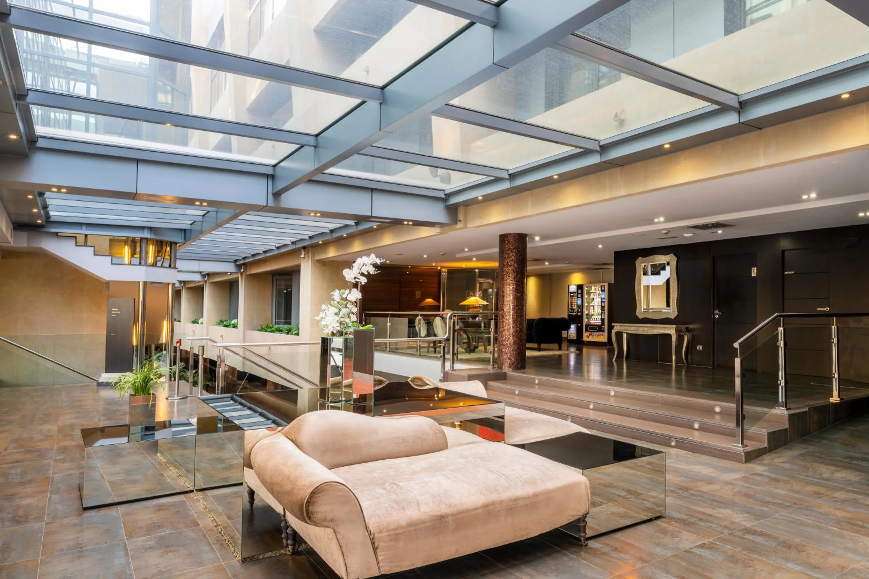 Living room in Iberik Santo Domingo Plaza Hotel