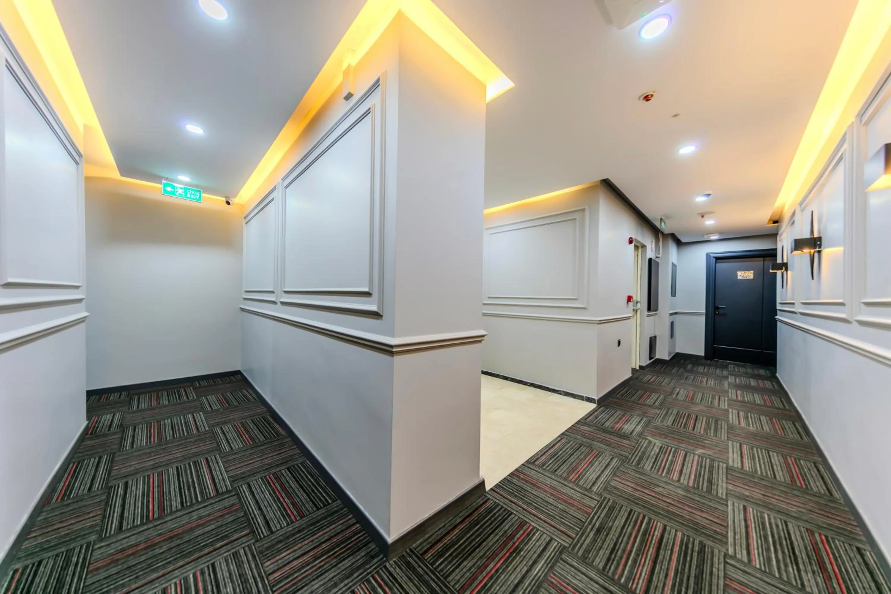 Decorative detail in Intercity Hotel Istanbul Airport