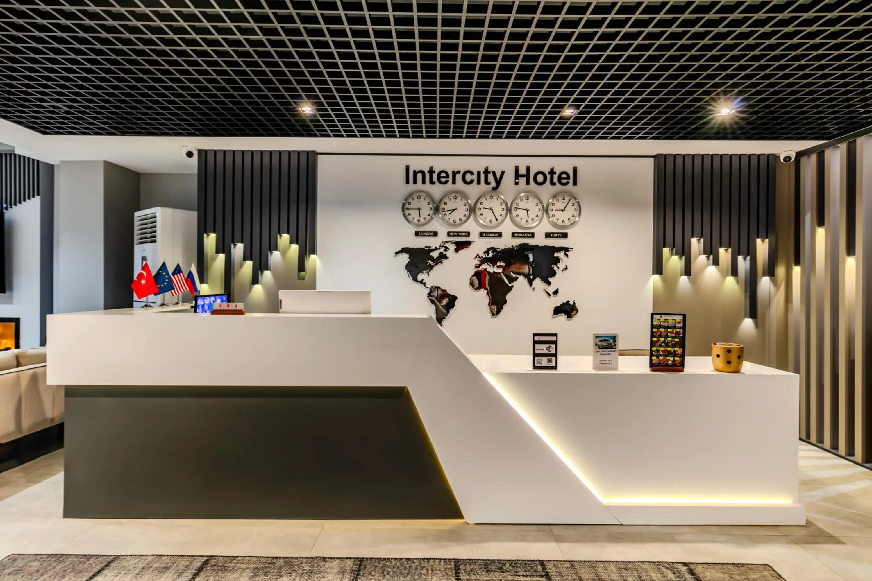 Lobby or reception in Intercity Hotel Istanbul Airport