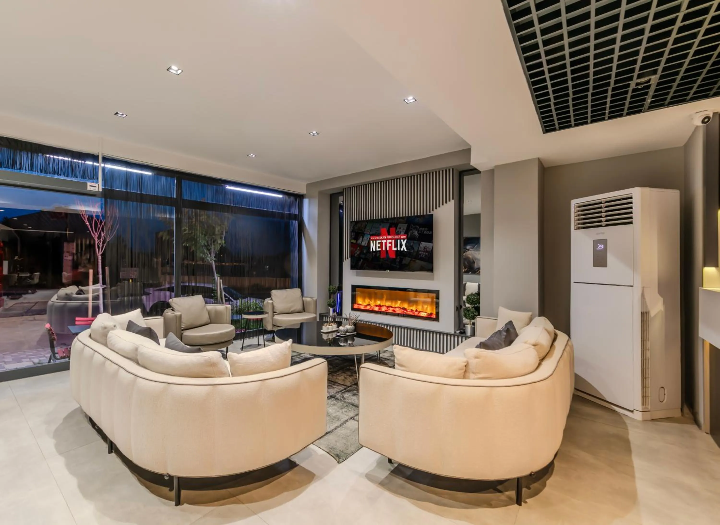 Lobby or reception in Intercity Hotel Istanbul Airport