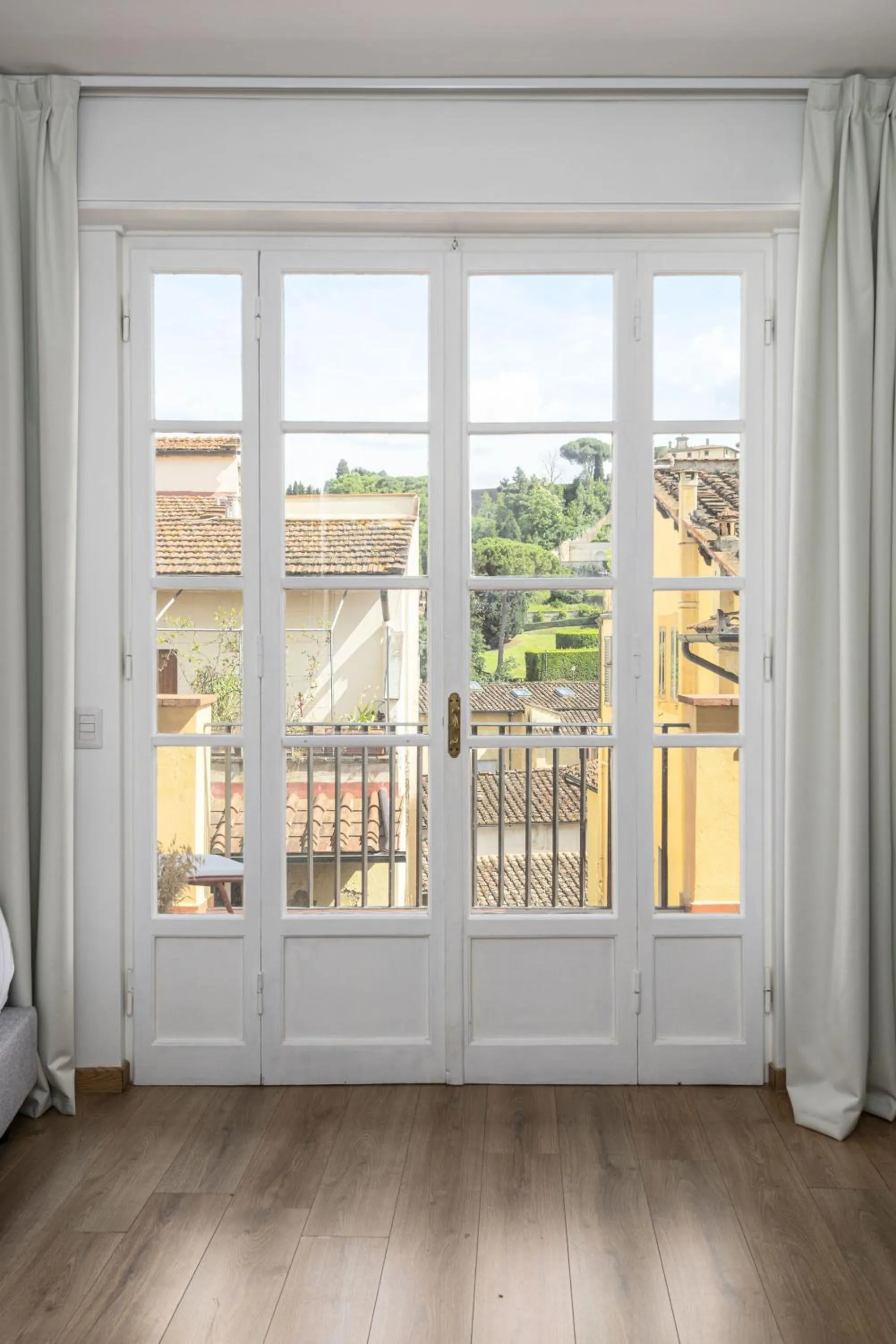 Patio in Bob W Florence Ponte Vecchio