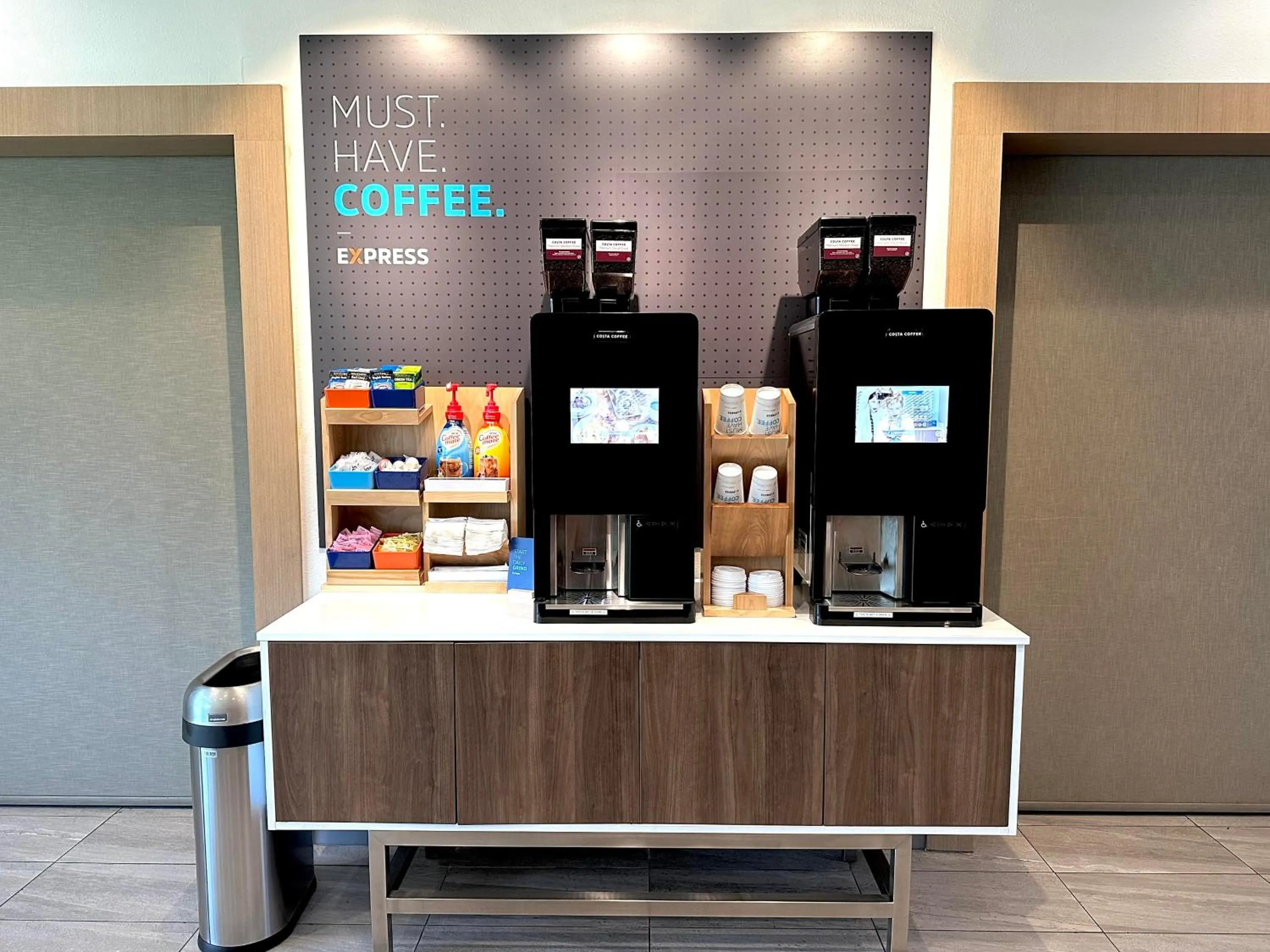 Breakfast in Holiday Inn Express - Hattiesburg West - Univ Area