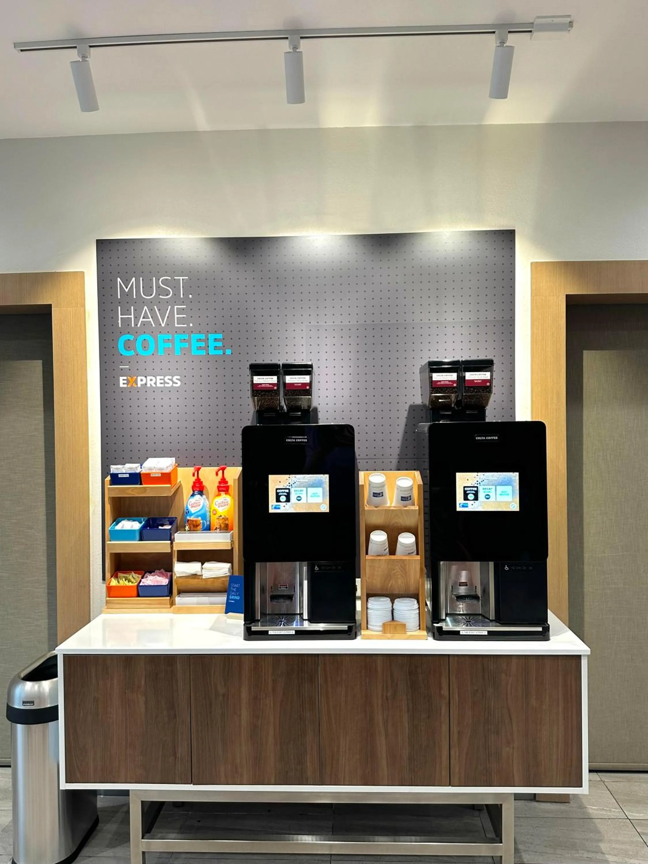 Coffee/tea facilities in Holiday Inn Express - Hattiesburg West - Univ Area