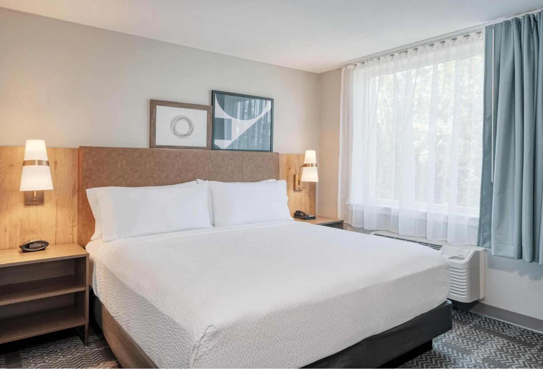 Bed in Staybridge Suites Federal Way - Seattle South by IHG