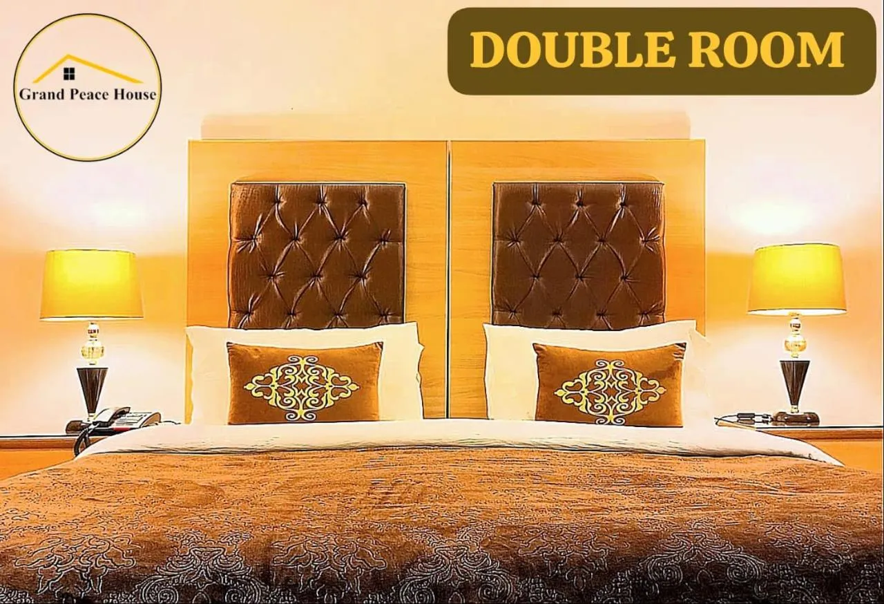 Bed in Grand Peace House II