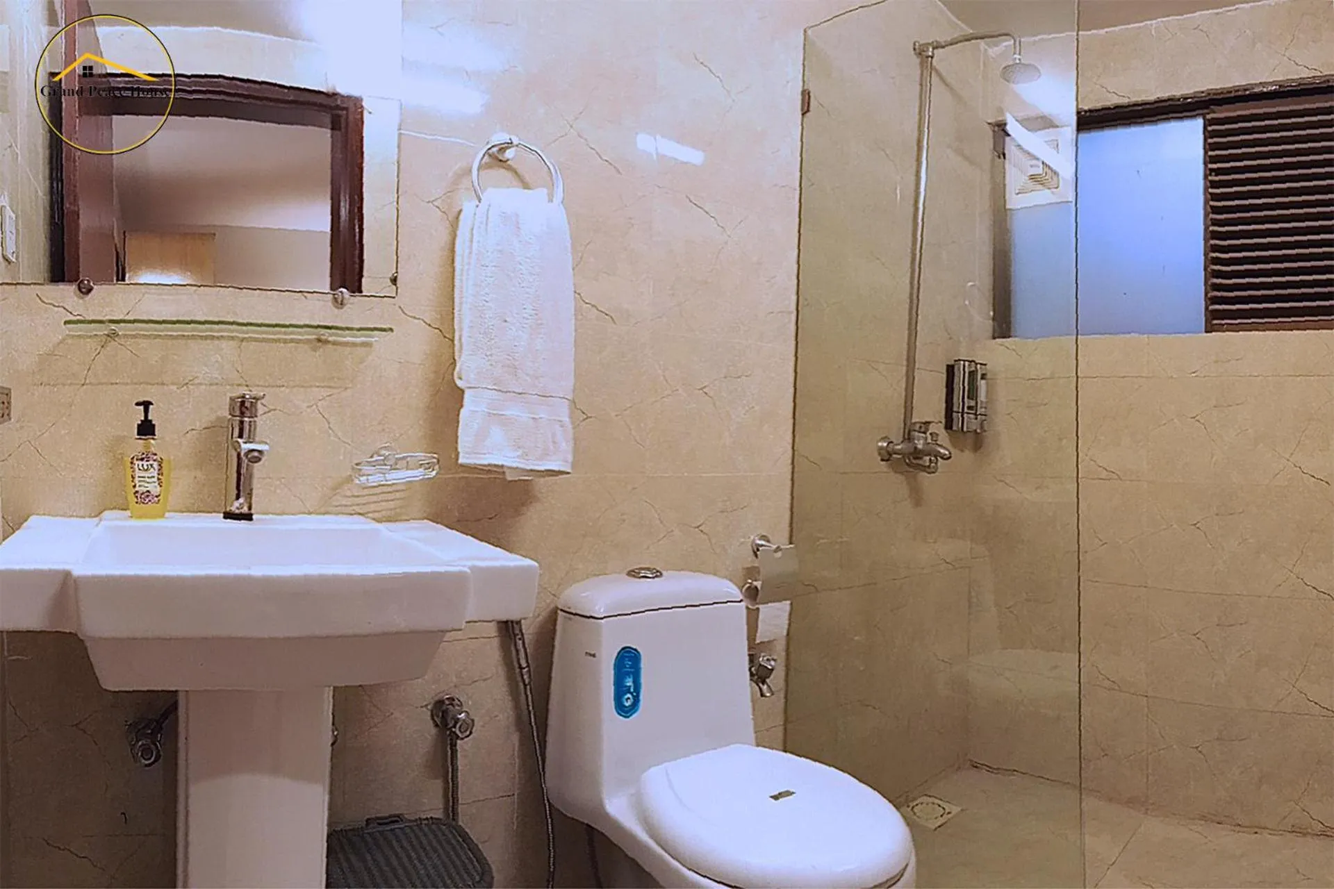 Grand Peace House II