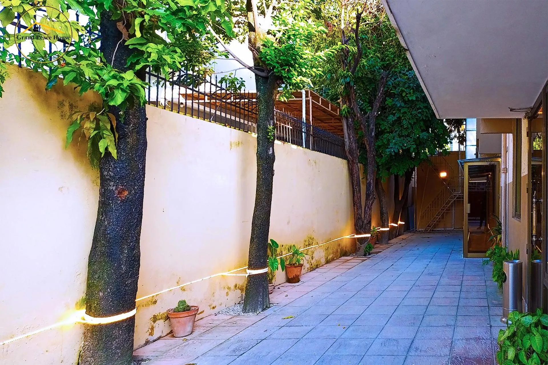 Grand Peace House II