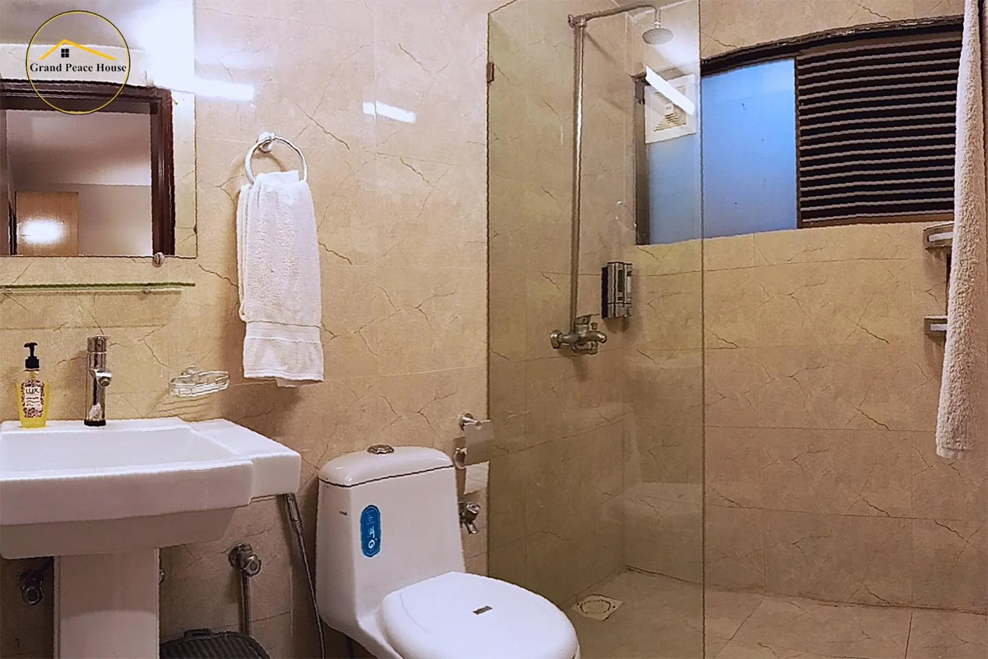 Grand Peace House II