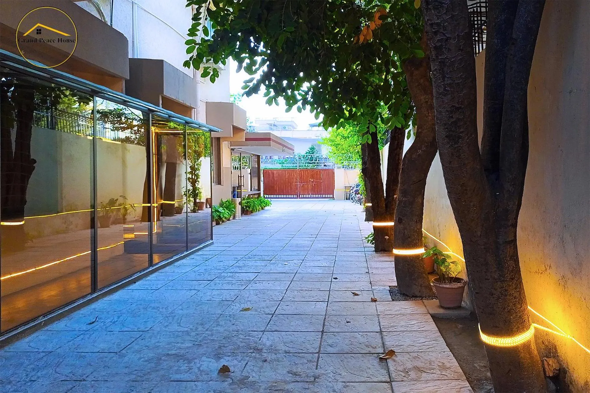 Grand Peace House II