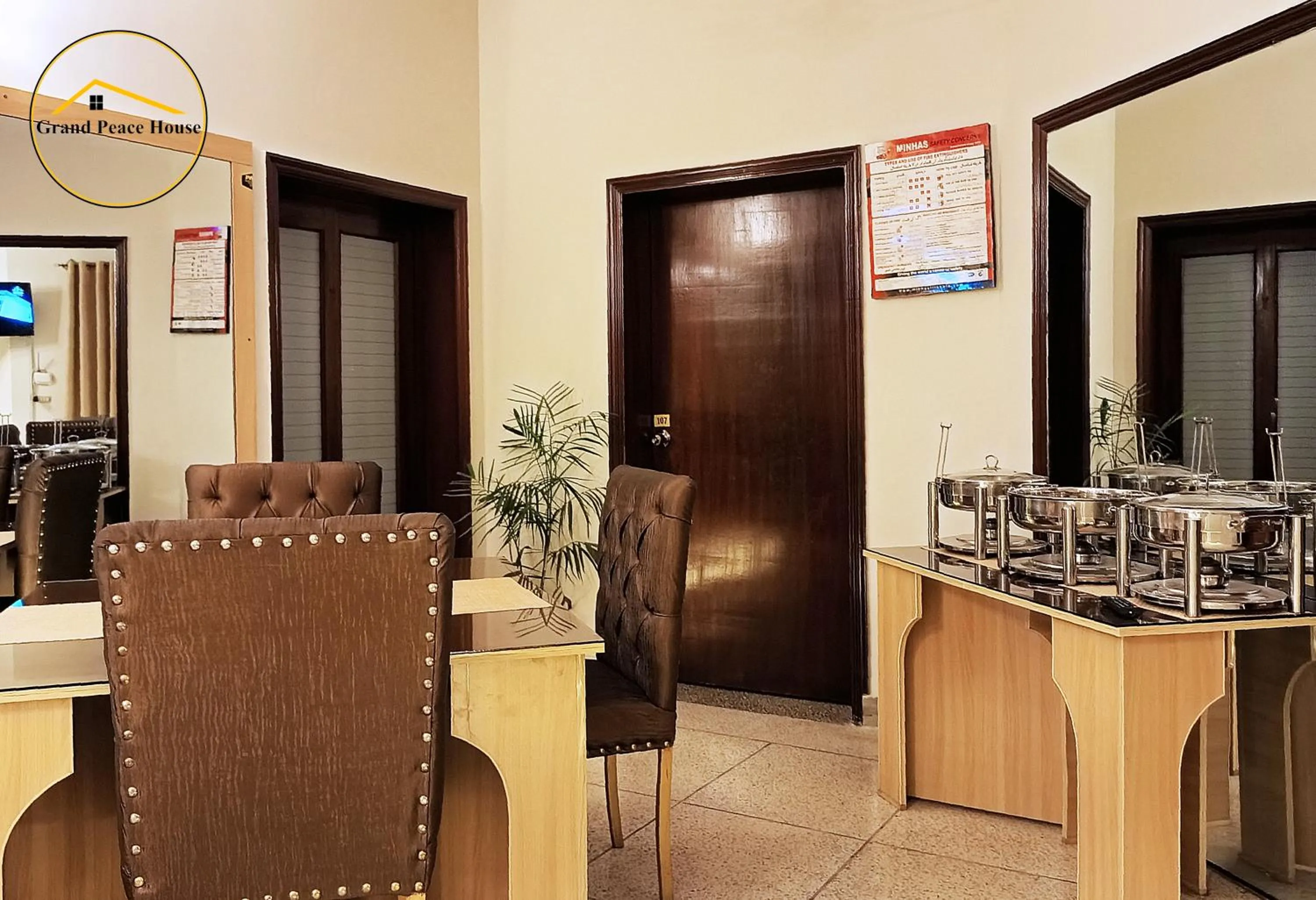 Seating area in Grand Peace House II