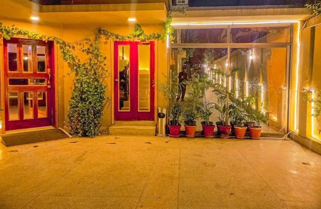 Property building in Grand Peace House II