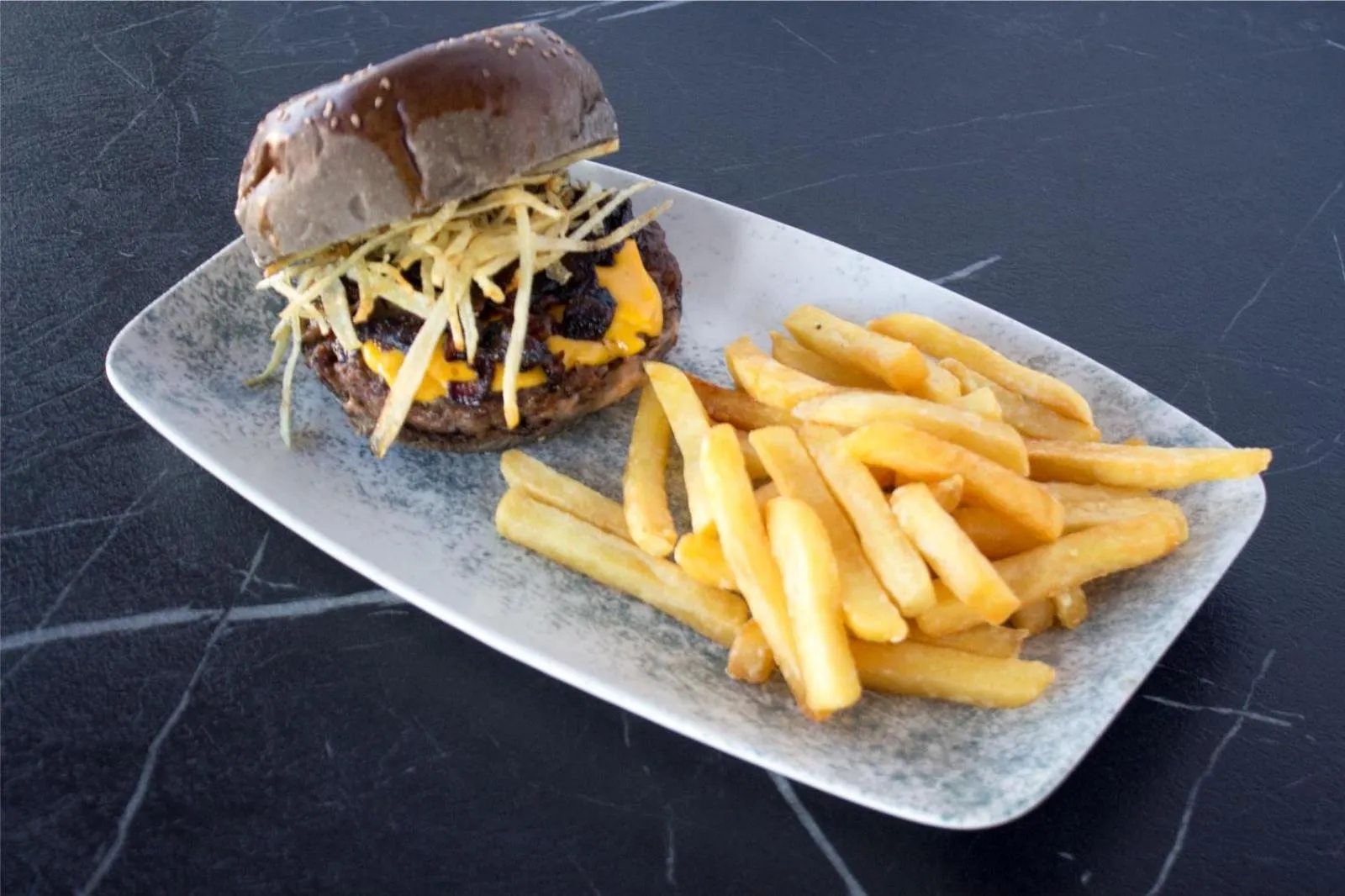 Food and drinks in The Marine Hotel