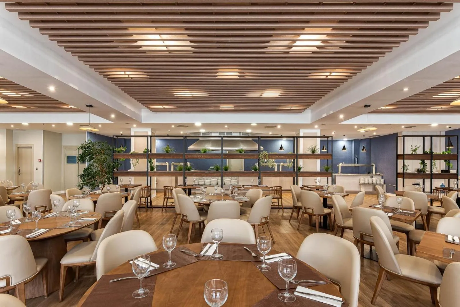 Restaurant/places to eat in Bahía Almuñecar