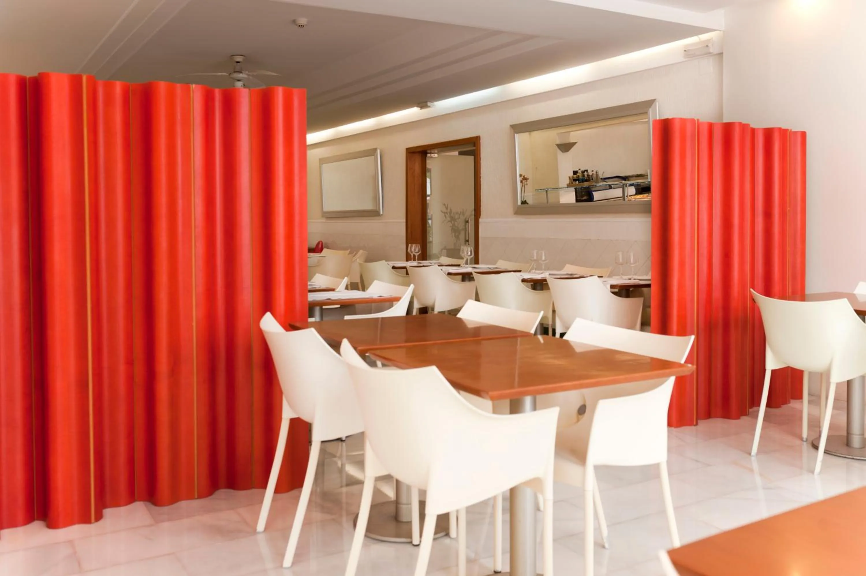 Restaurant/places to eat in Hotel El Palmeral