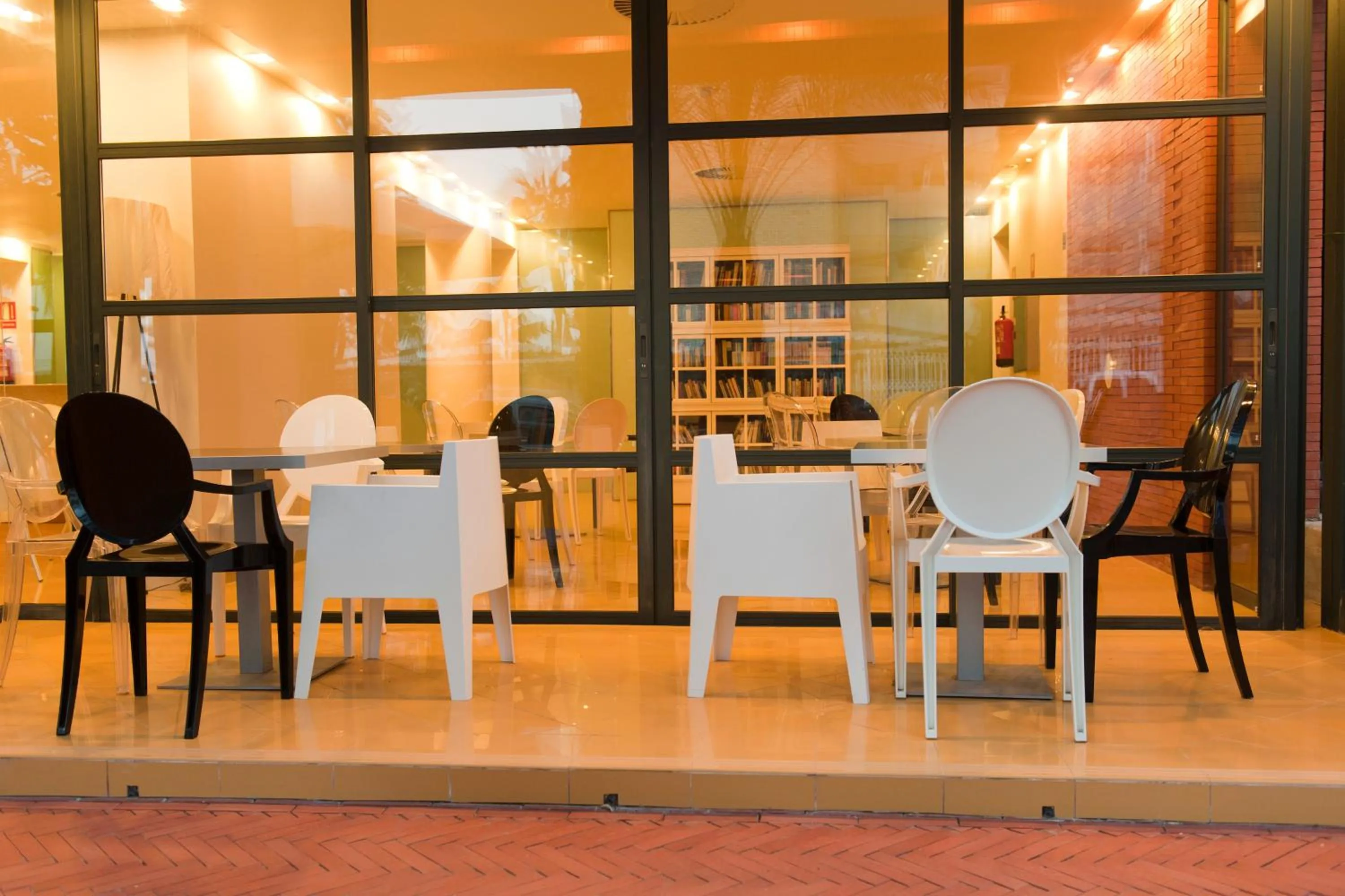 Facade/entrance in Hotel El Palmeral