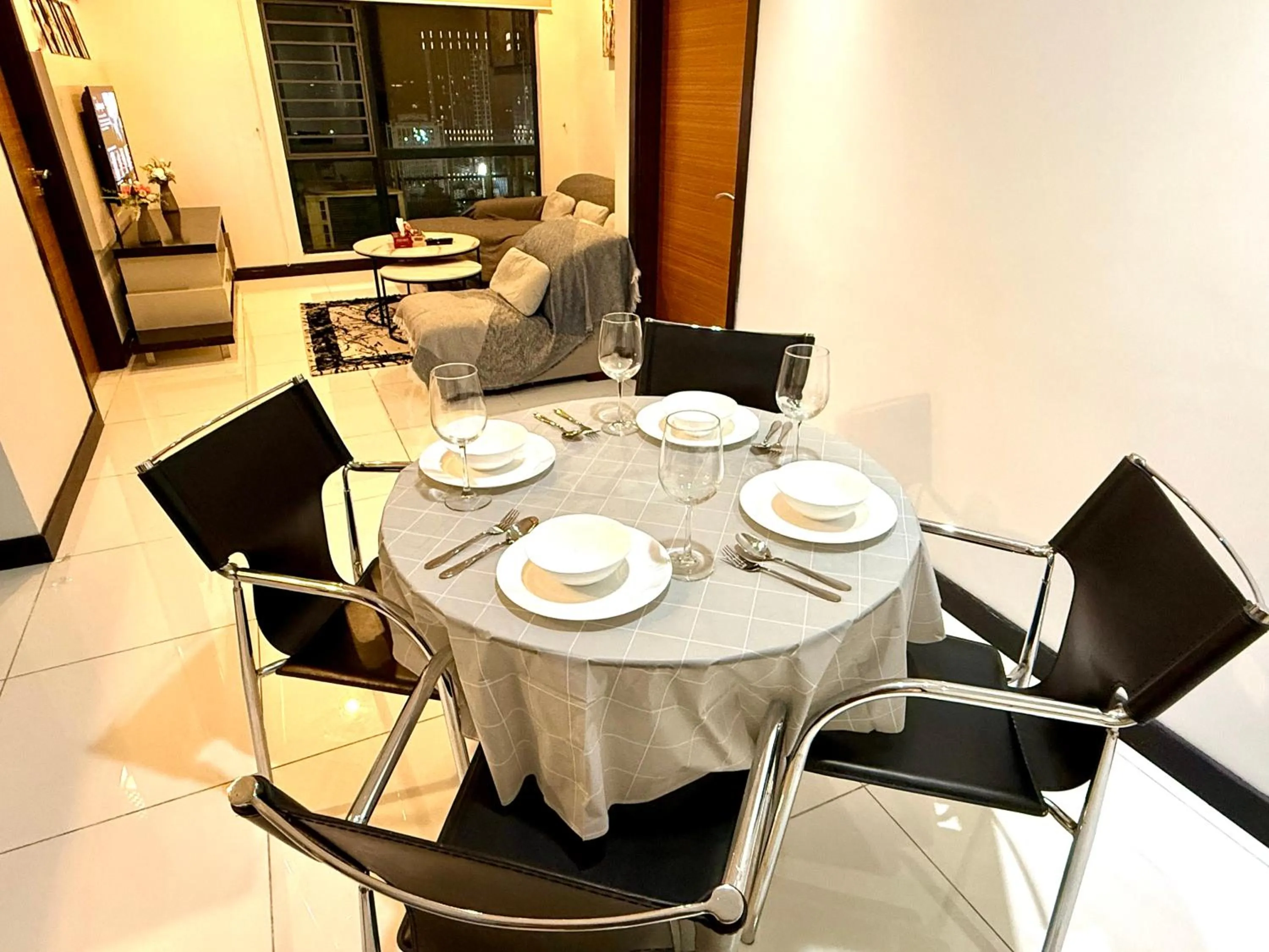 CozyHome Suites @ Casa Residency