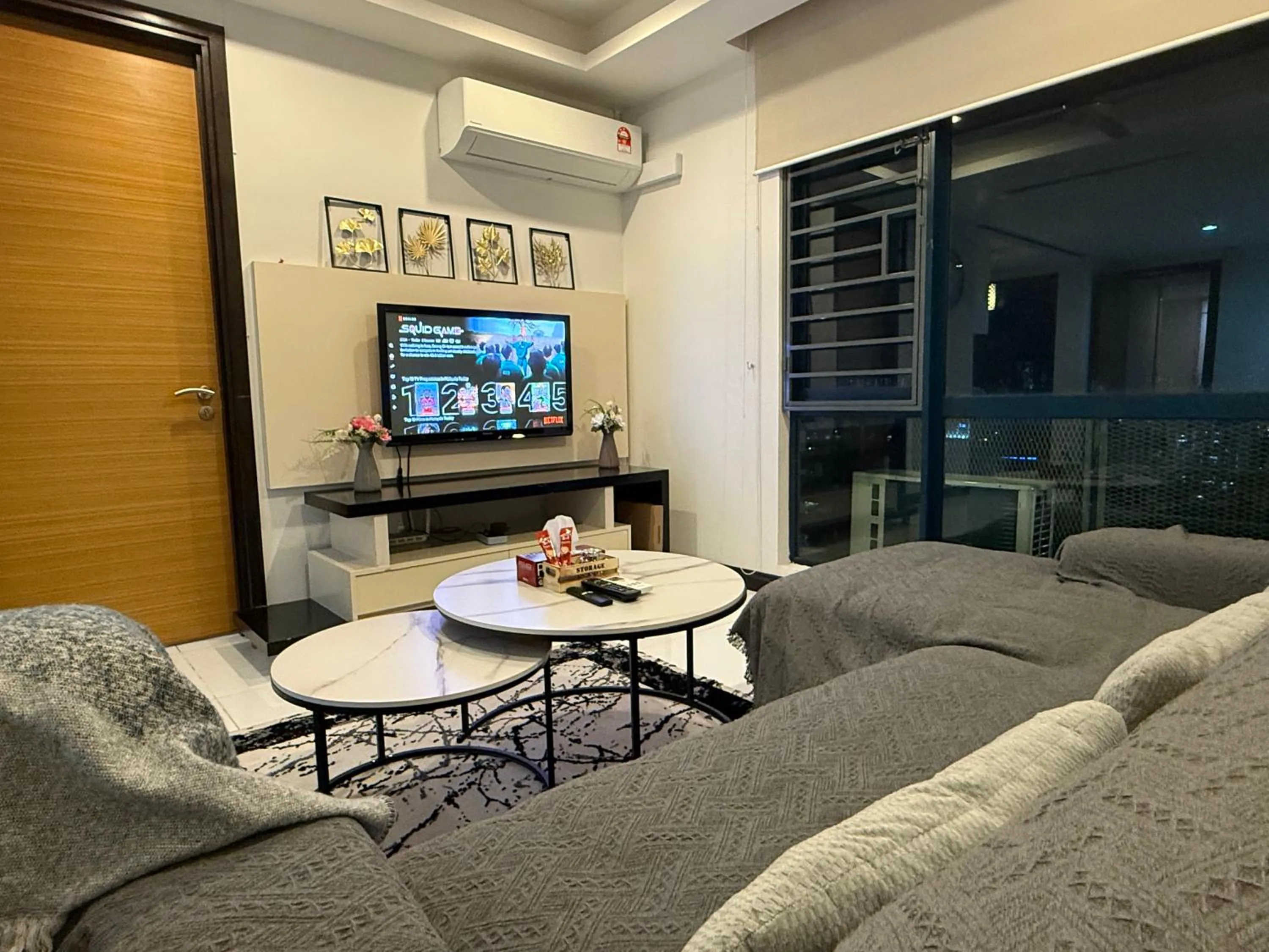 CozyHome Suites @ Casa Residency