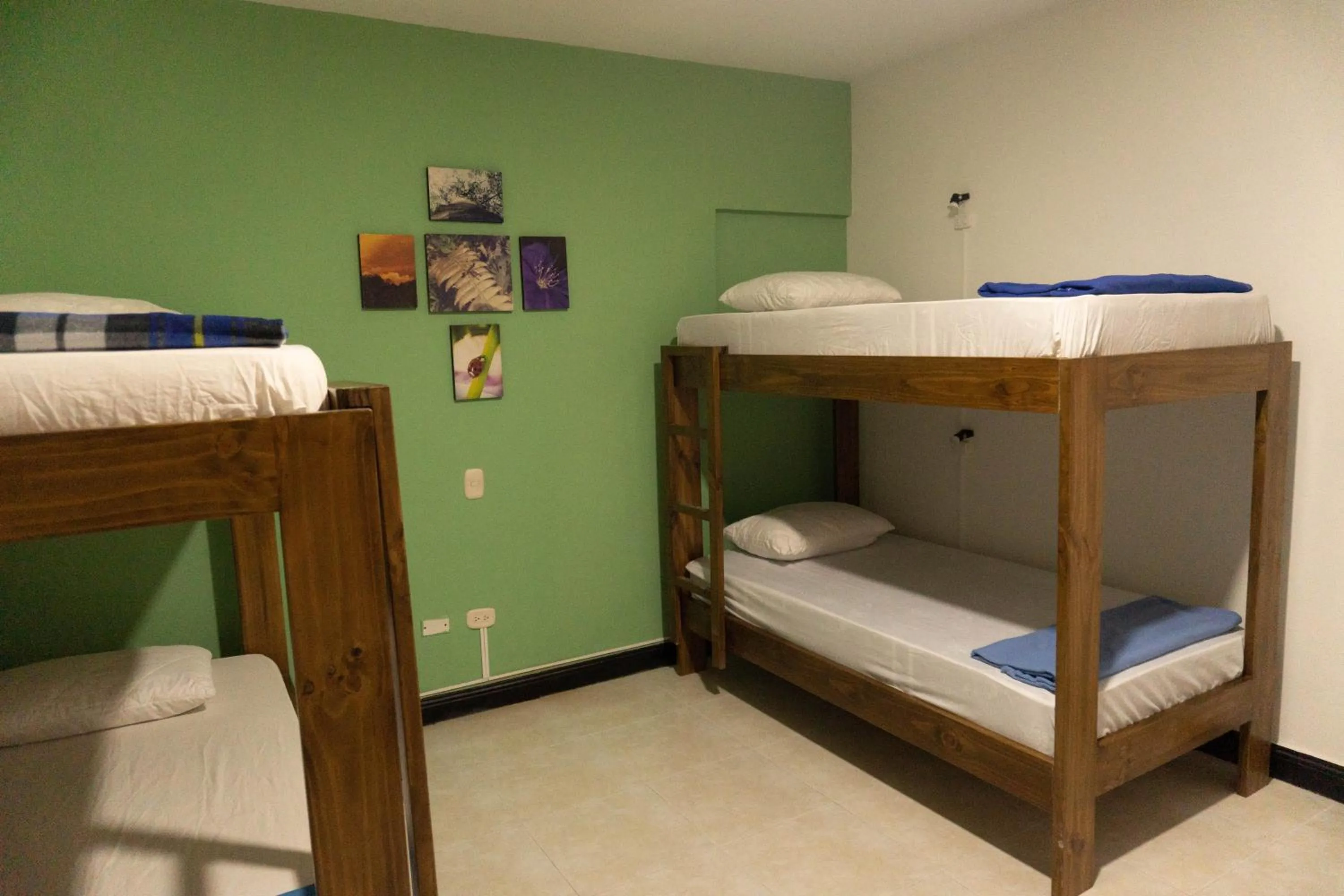 bunk bed, Bed in Tuki Hostel & Lounge