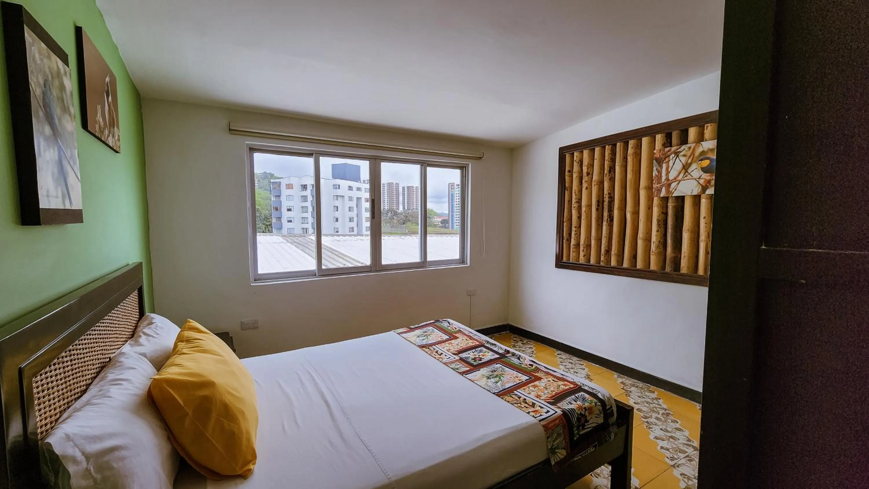 Bed in Tuki Hostel & Lounge