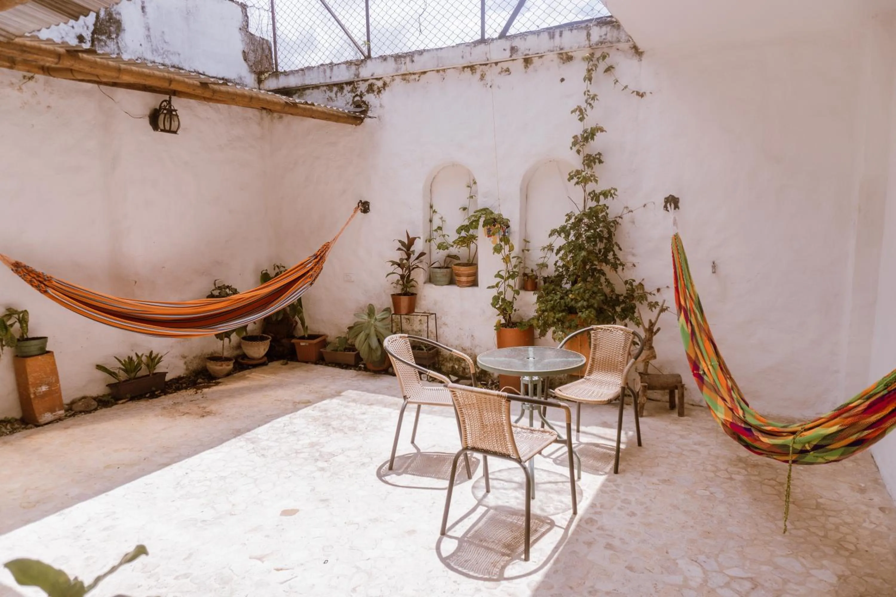 Patio in Tuki Hostel & Lounge