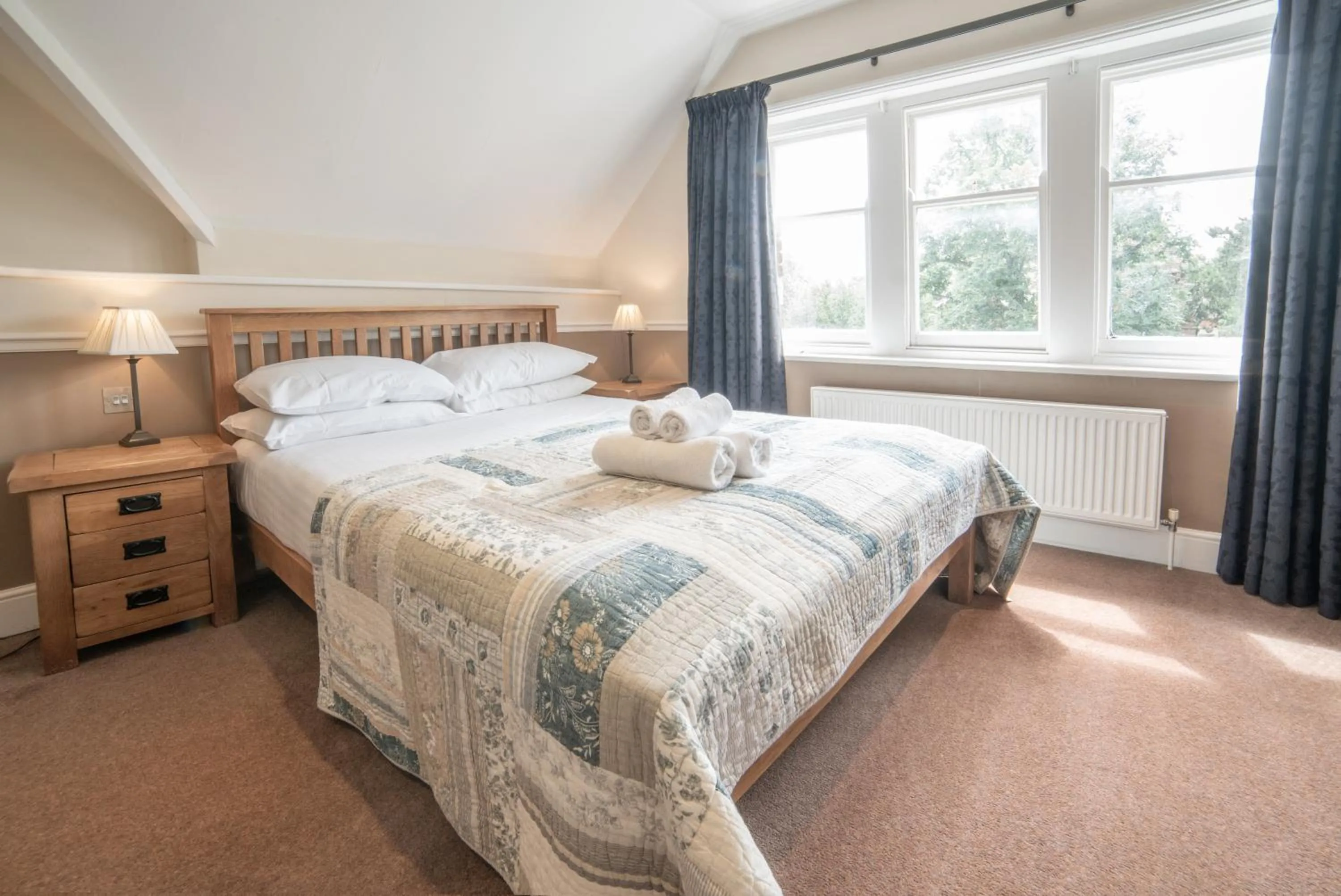 Bed in 100 Banbury Road Oxford - formerly Parklands