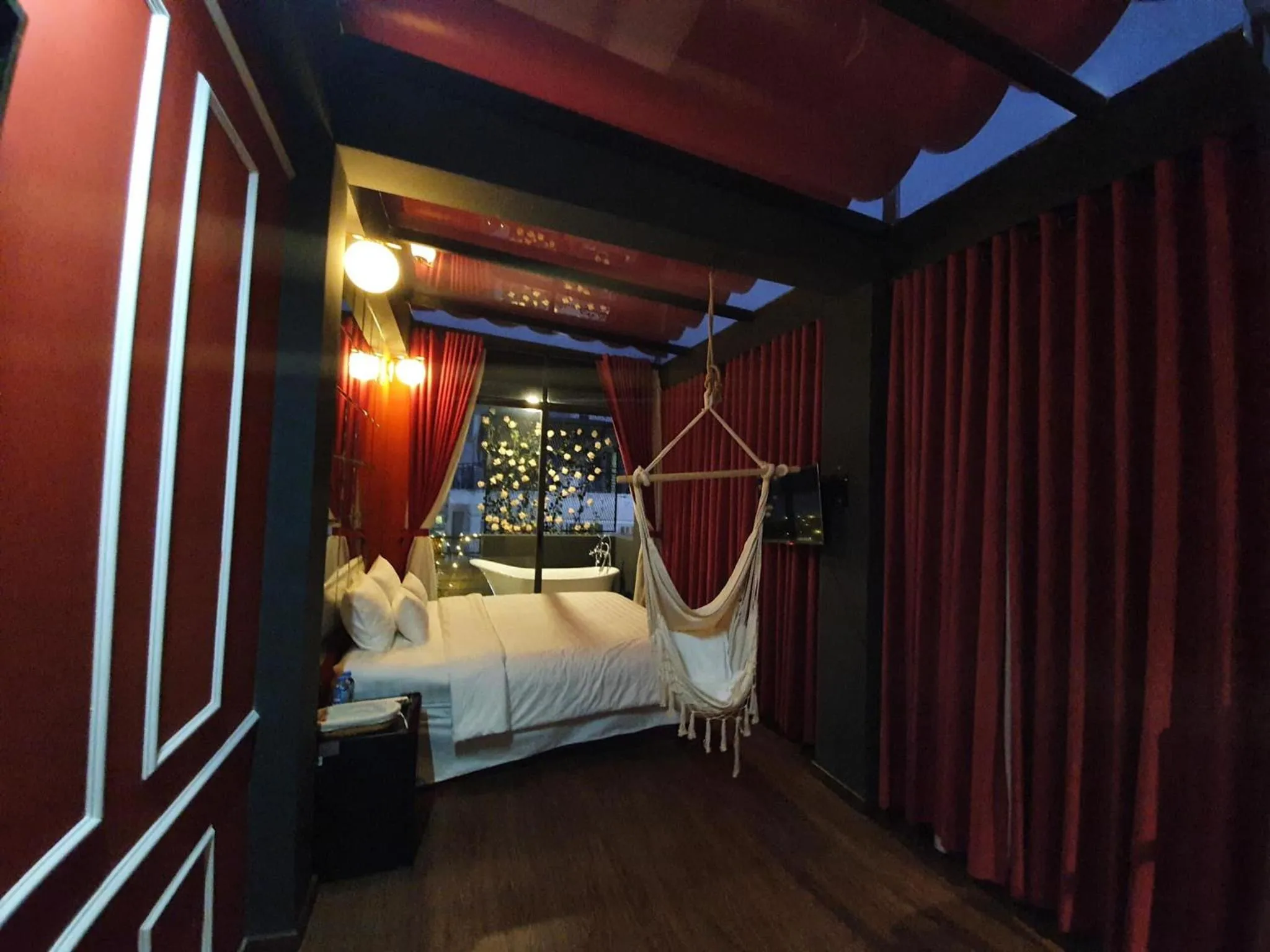 Bed in Language Exchange Hotel 3