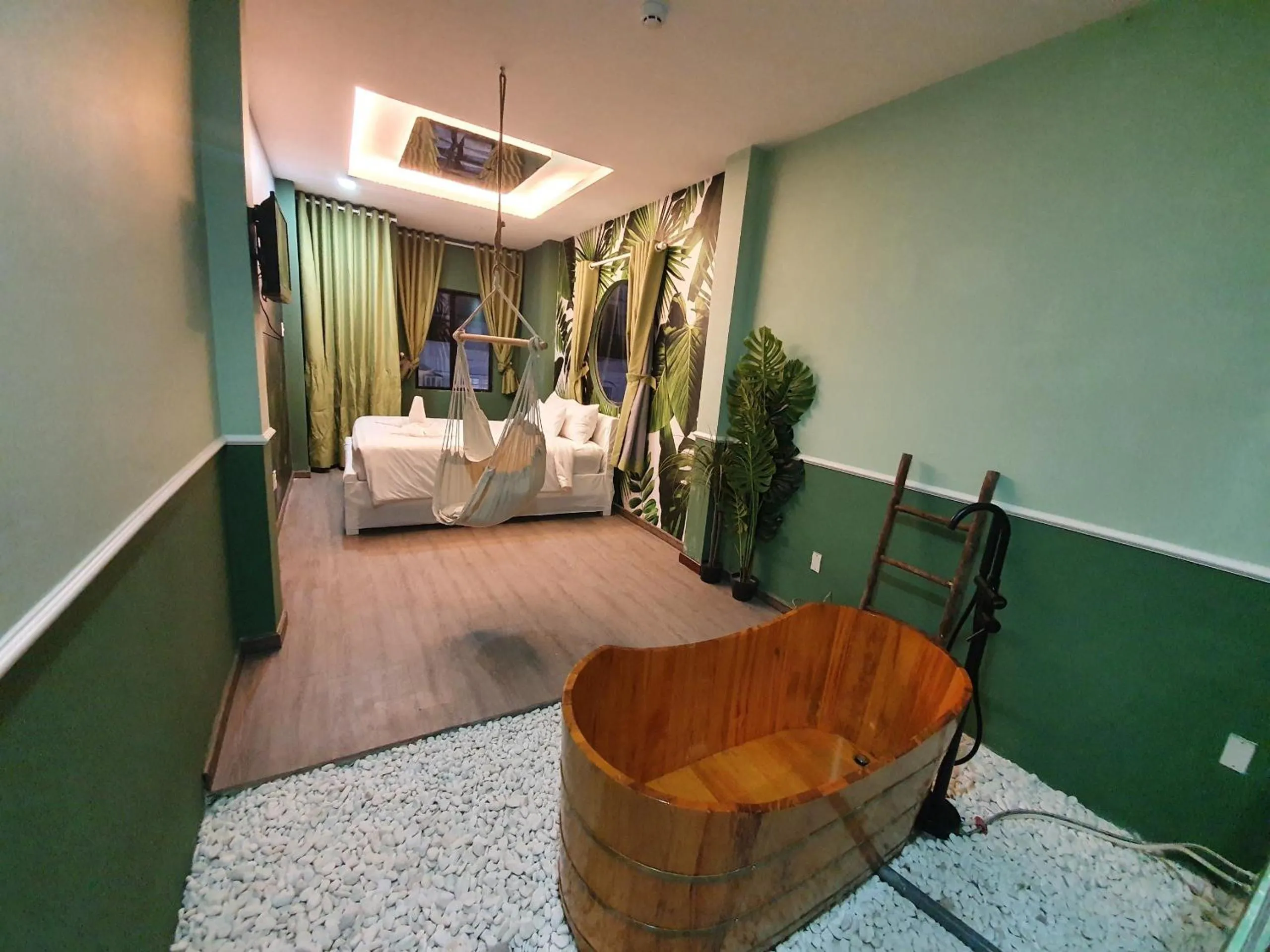 Bed in Language Exchange Hotel 3