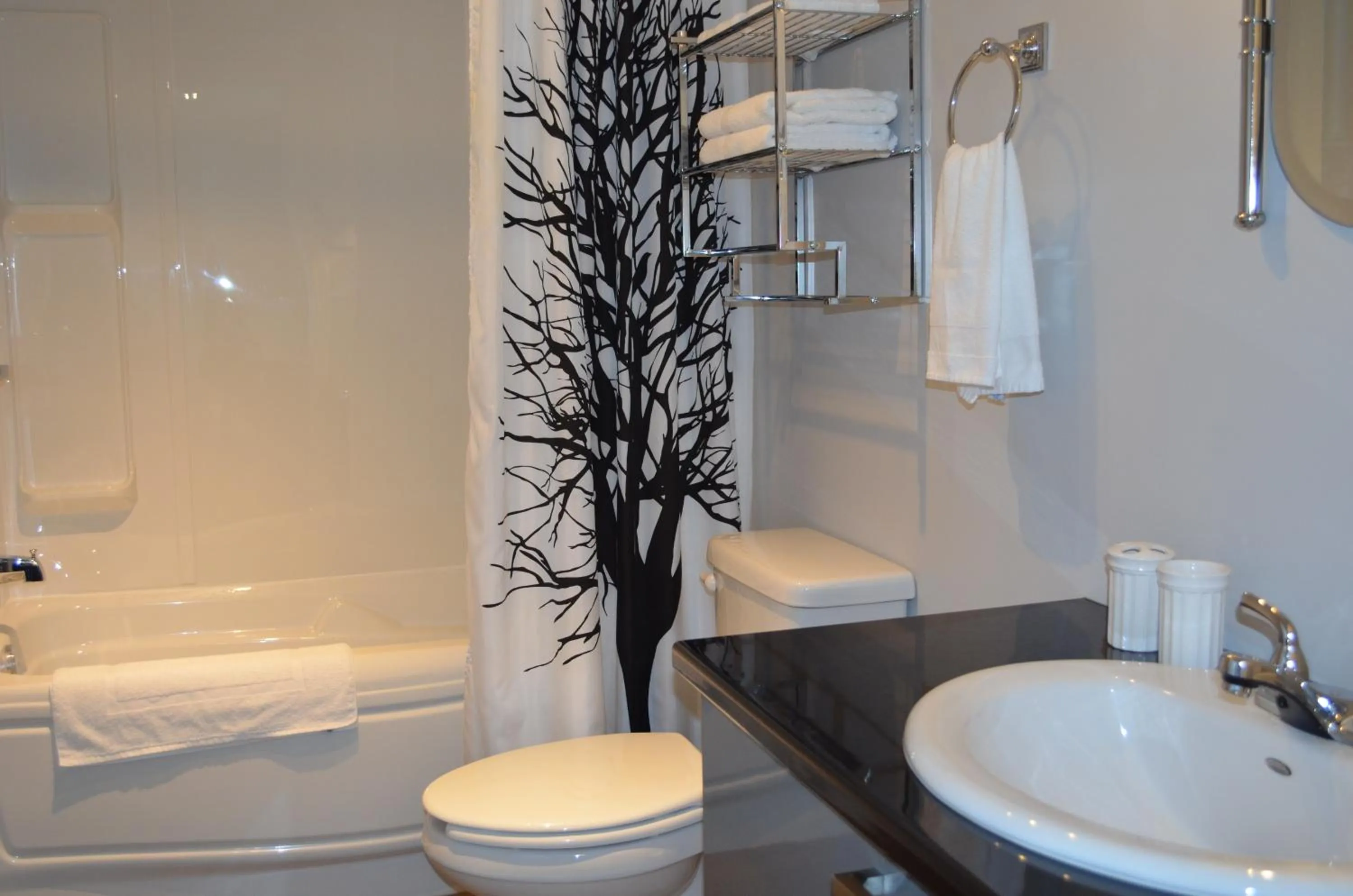 Shower in Le Chic-Urbain