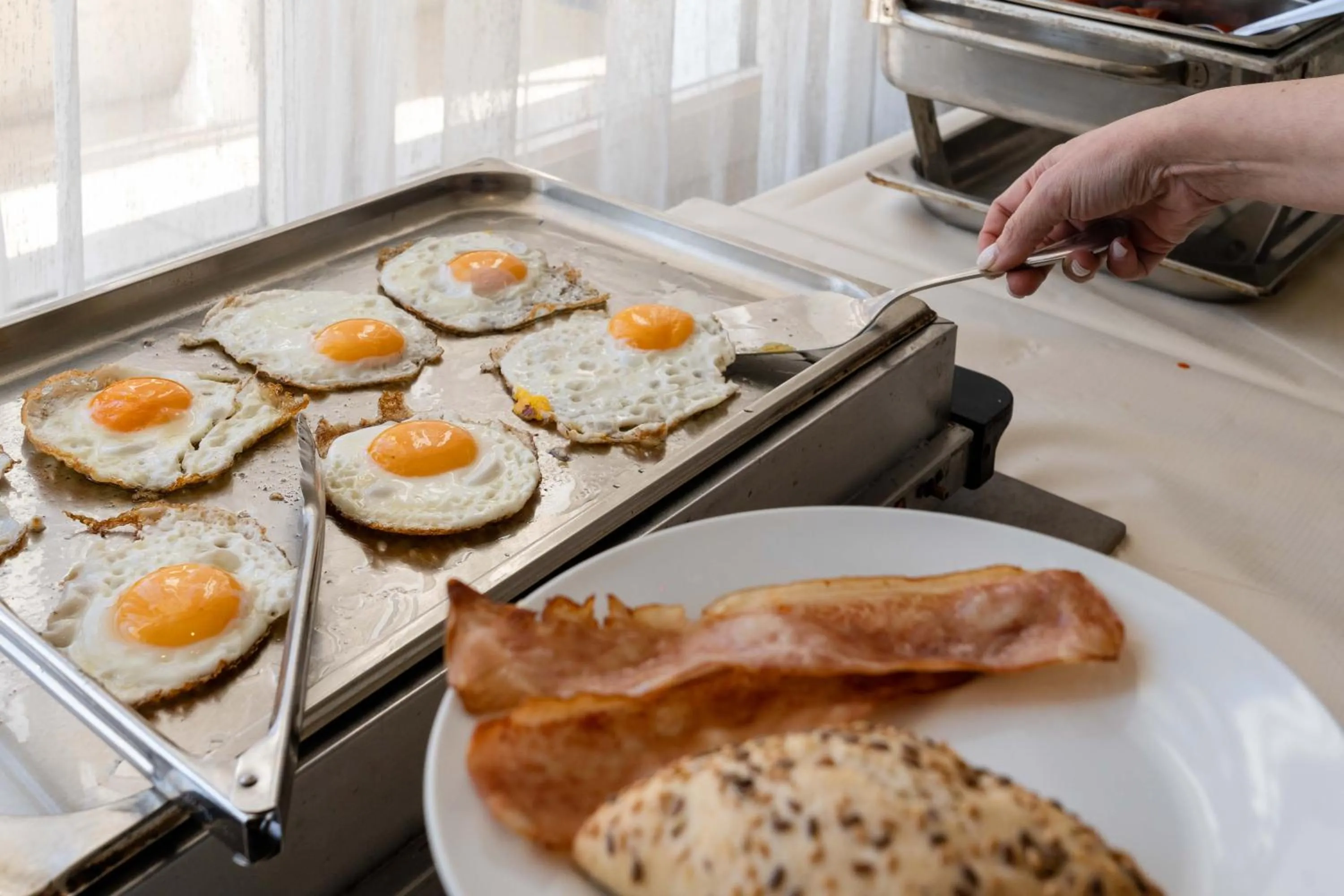 Buffet breakfast in Hotel Planas