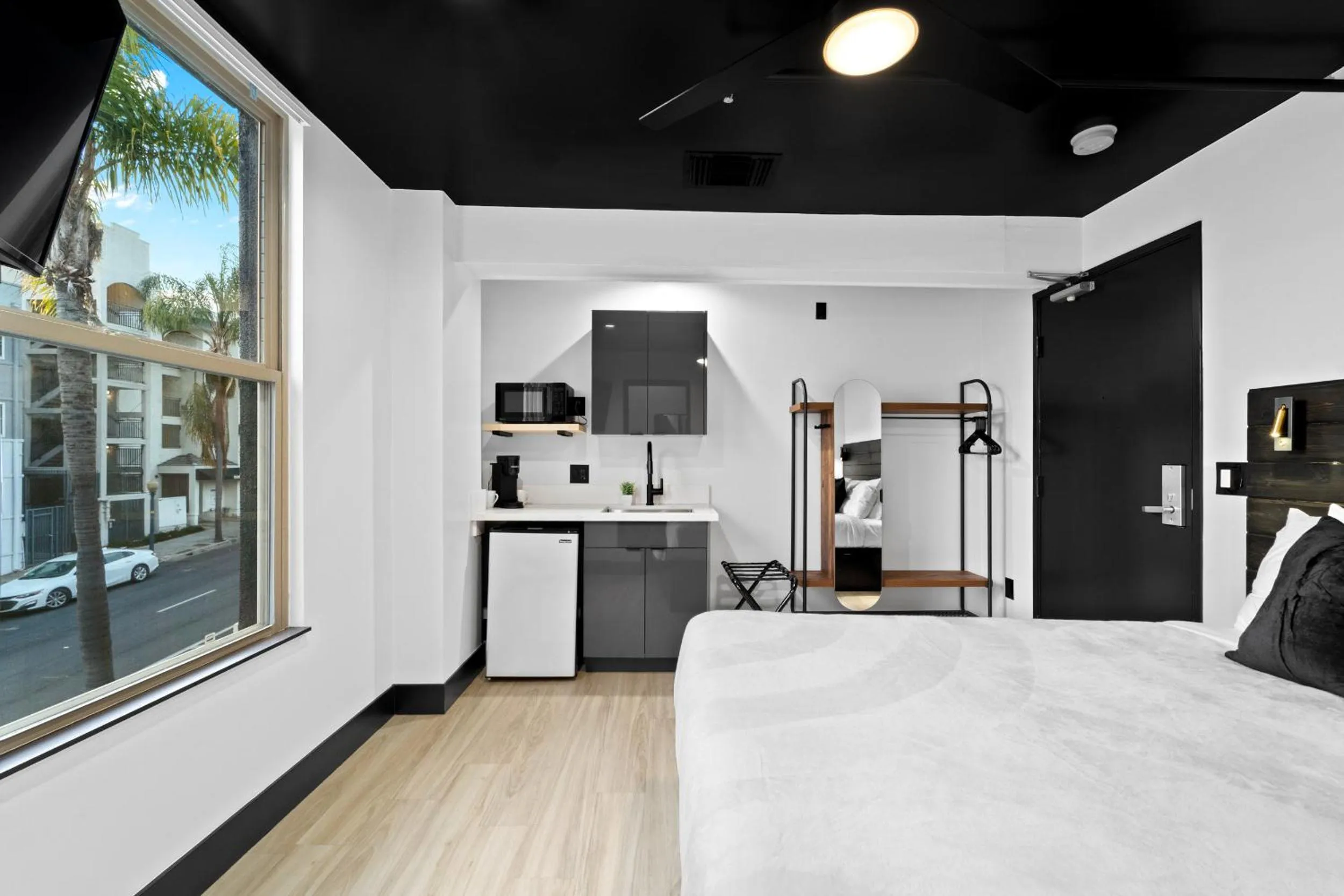 Balboa Park Hotel in Downtown Little Italy