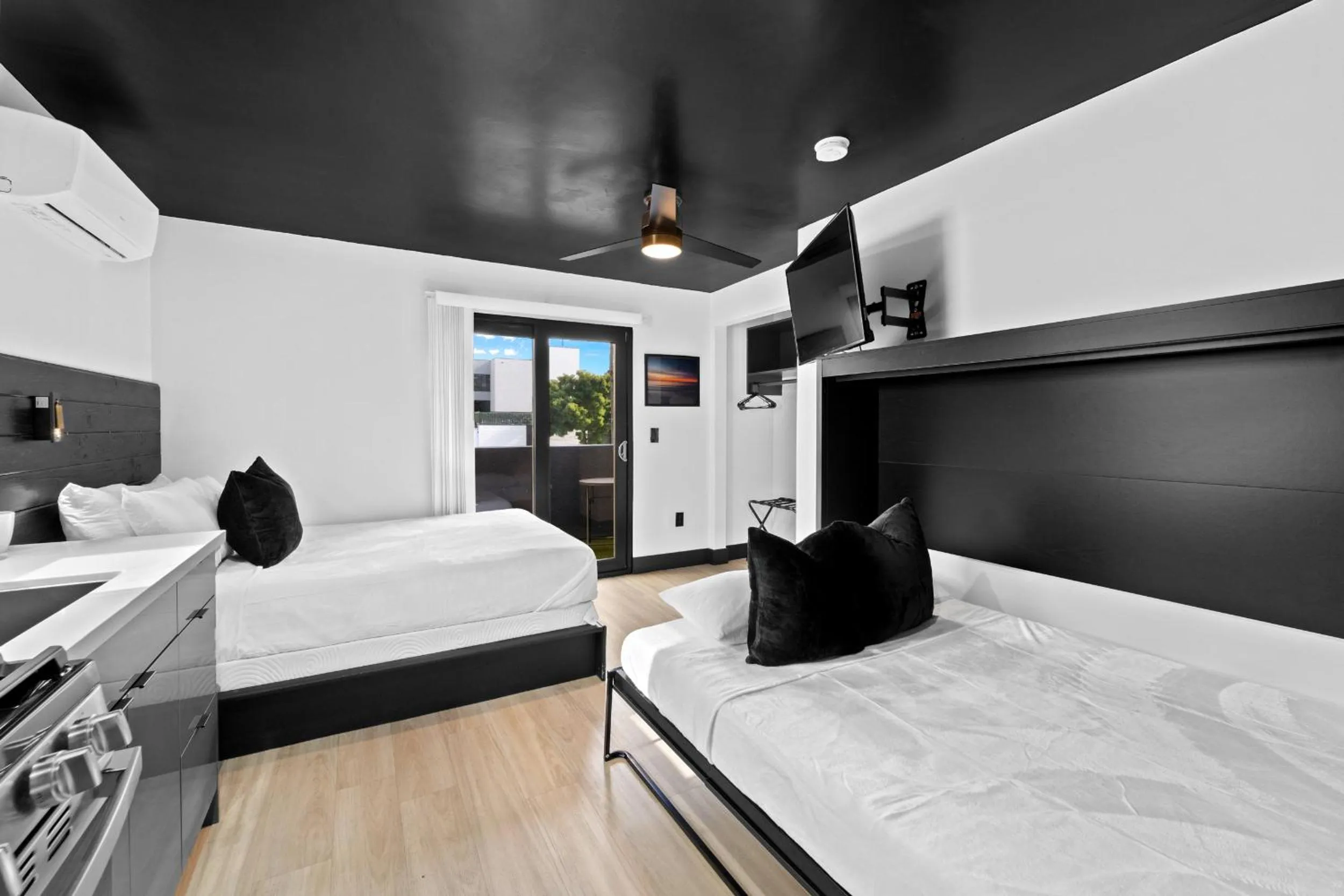 Balboa Park Hotel in Downtown Little Italy