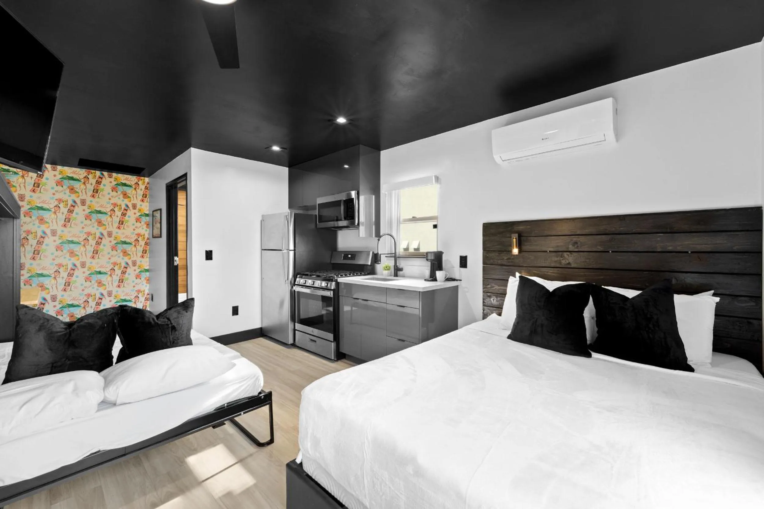 Balboa Park Hotel in Downtown Little Italy