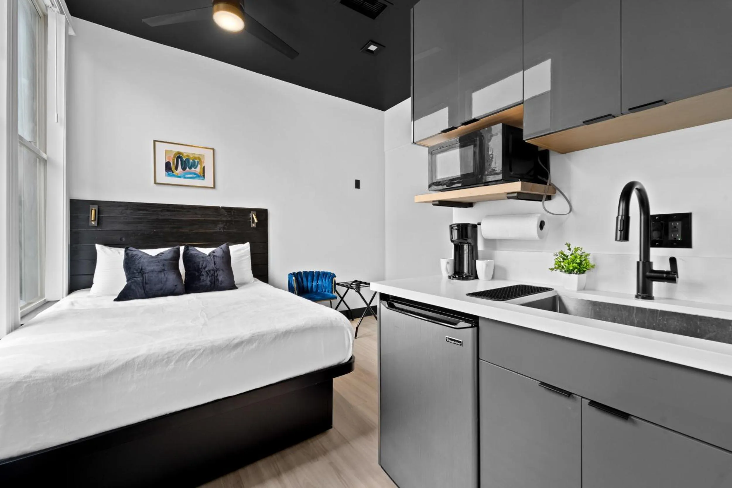 Balboa Park Hotel in Downtown Little Italy