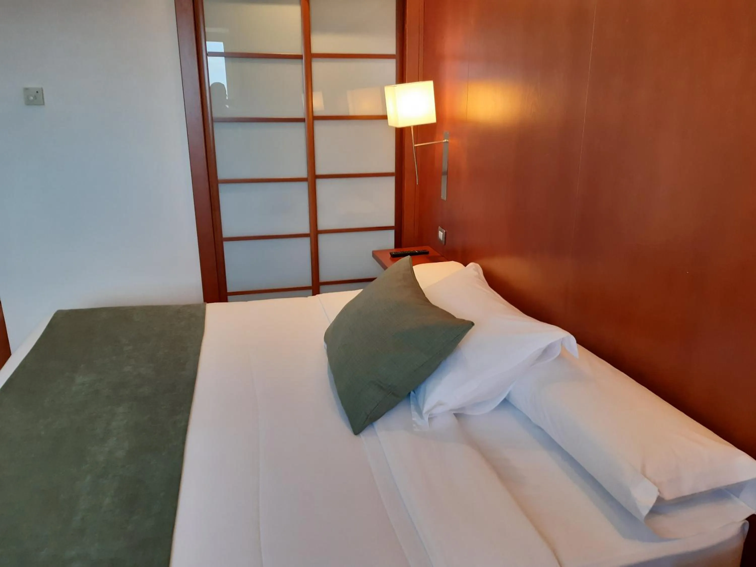 Bed in Hotel Xon's Valencia