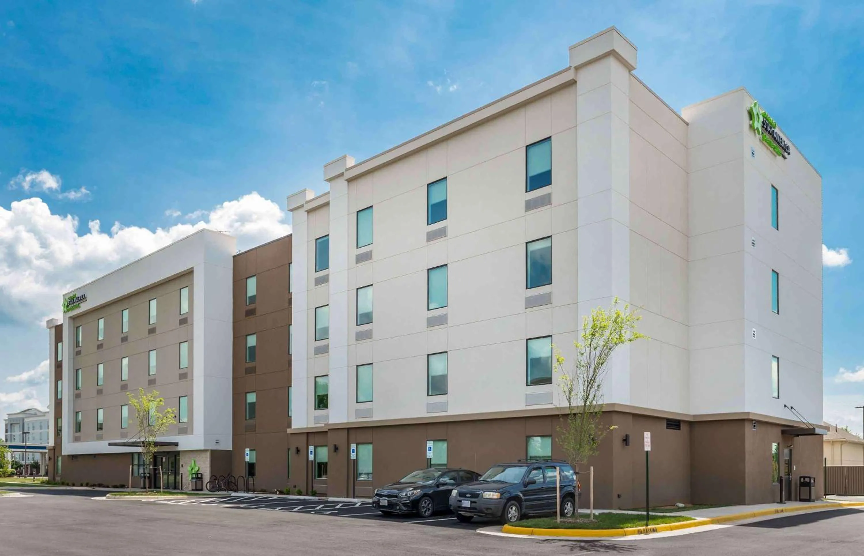 Property building in Extended Stay America Premier Suites - Fredericksburg