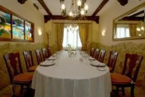 Dining area in Hotel Rioja