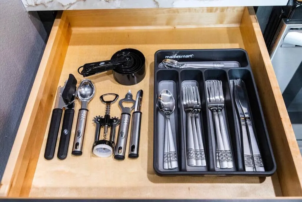 Healthcare&Business-Professionals-Pets A C Wi-Fi