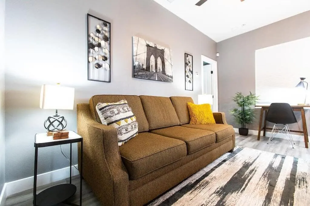 Healthcare&Business-Professionals-Pets A C Wi-Fi