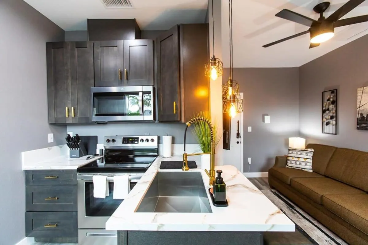 Healthcare&Business-Professionals-Pets A C Wi-Fi