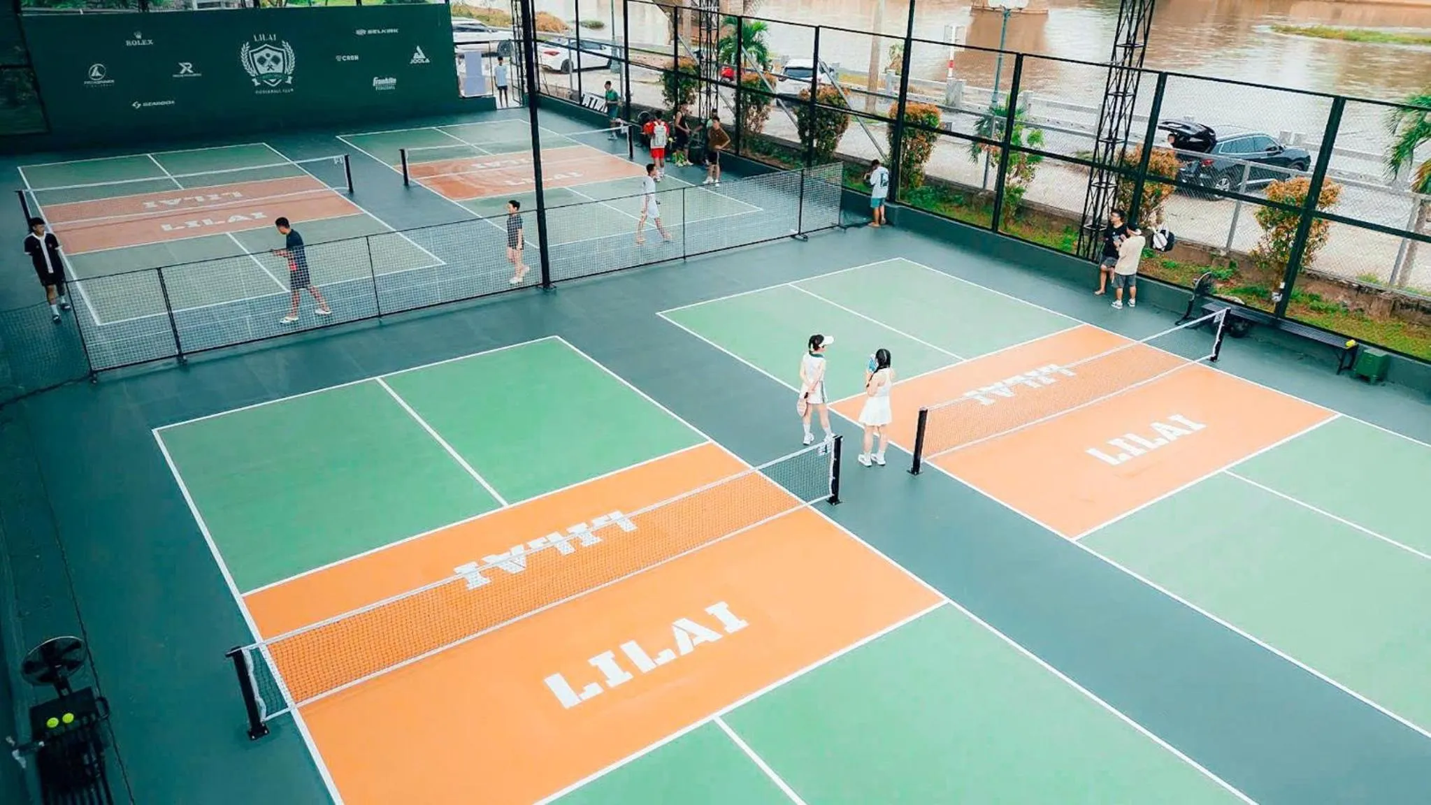 Khách sạn Quốc tế Lợi Lai - Li Lai International Hotel