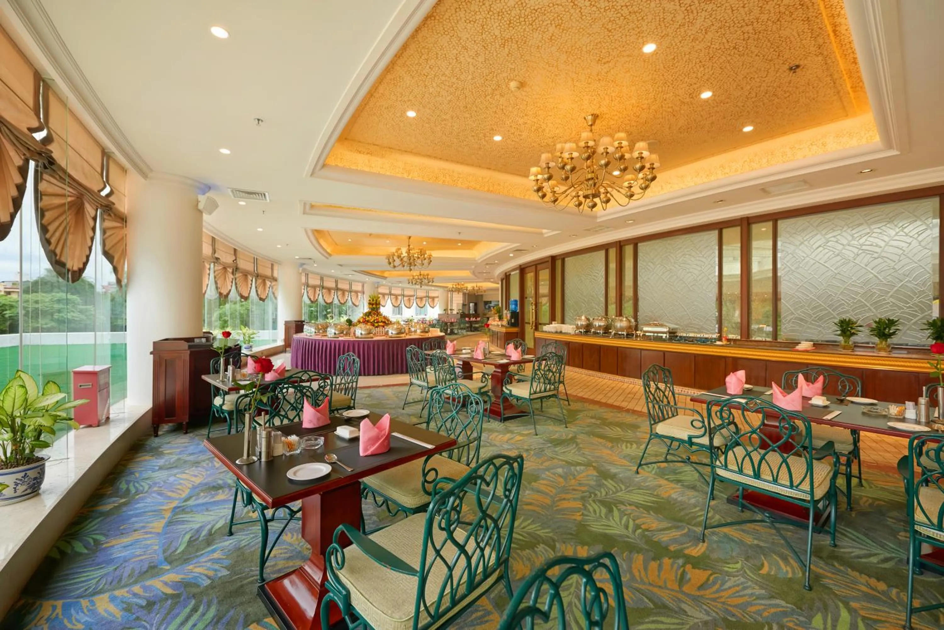 Restaurant/places to eat in Khách sạn Quốc tế Lợi Lai - Li Lai International Hotel